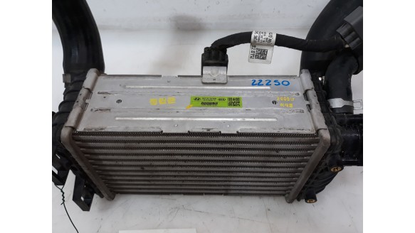 Recambio de intercooler para kia stonic (ybcuv) 2017- tech referencia OEM IAM 2827007300 2827007300 