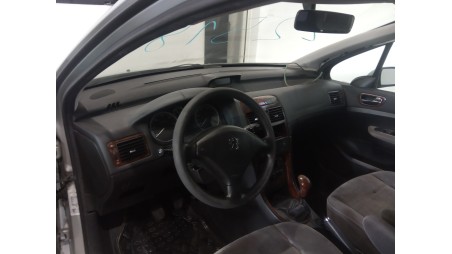 peugeot 307 (3a/c) 2000-2012 del año 2003