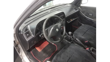 peugeot 306 berlina 3/4/5 puertas (s2) 1997-2003 del año 2000