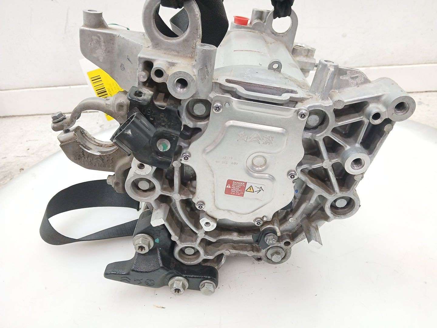 MOTOR COMPLETO PEUGEOT 208 (P2) 2019- (1673214880 1647282)