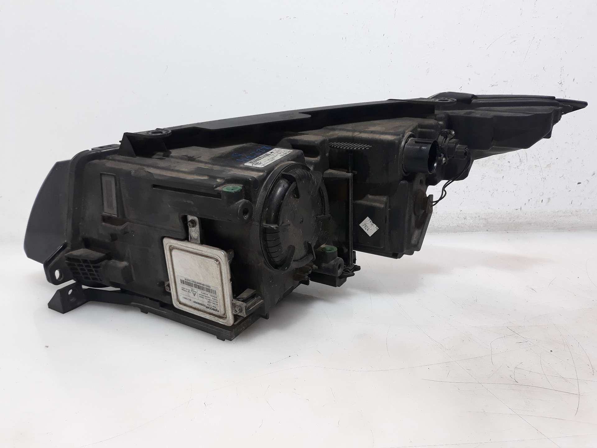 FARO DERECHO LAND ROVER EVOQUE 2011-2018 (GJ3213W029E 1540457)