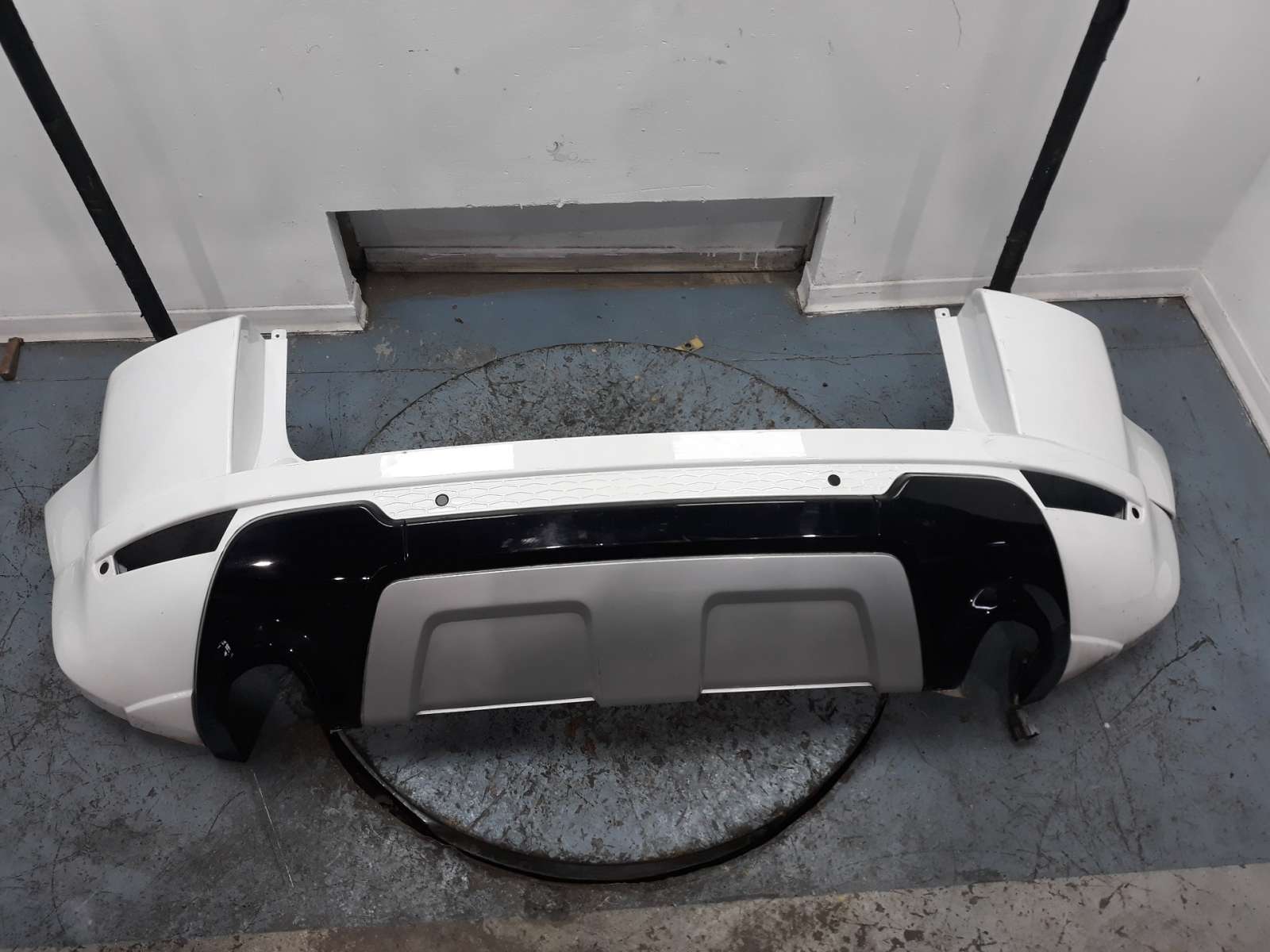 PARAGOLPES TRASERO LR074961 LR074961 