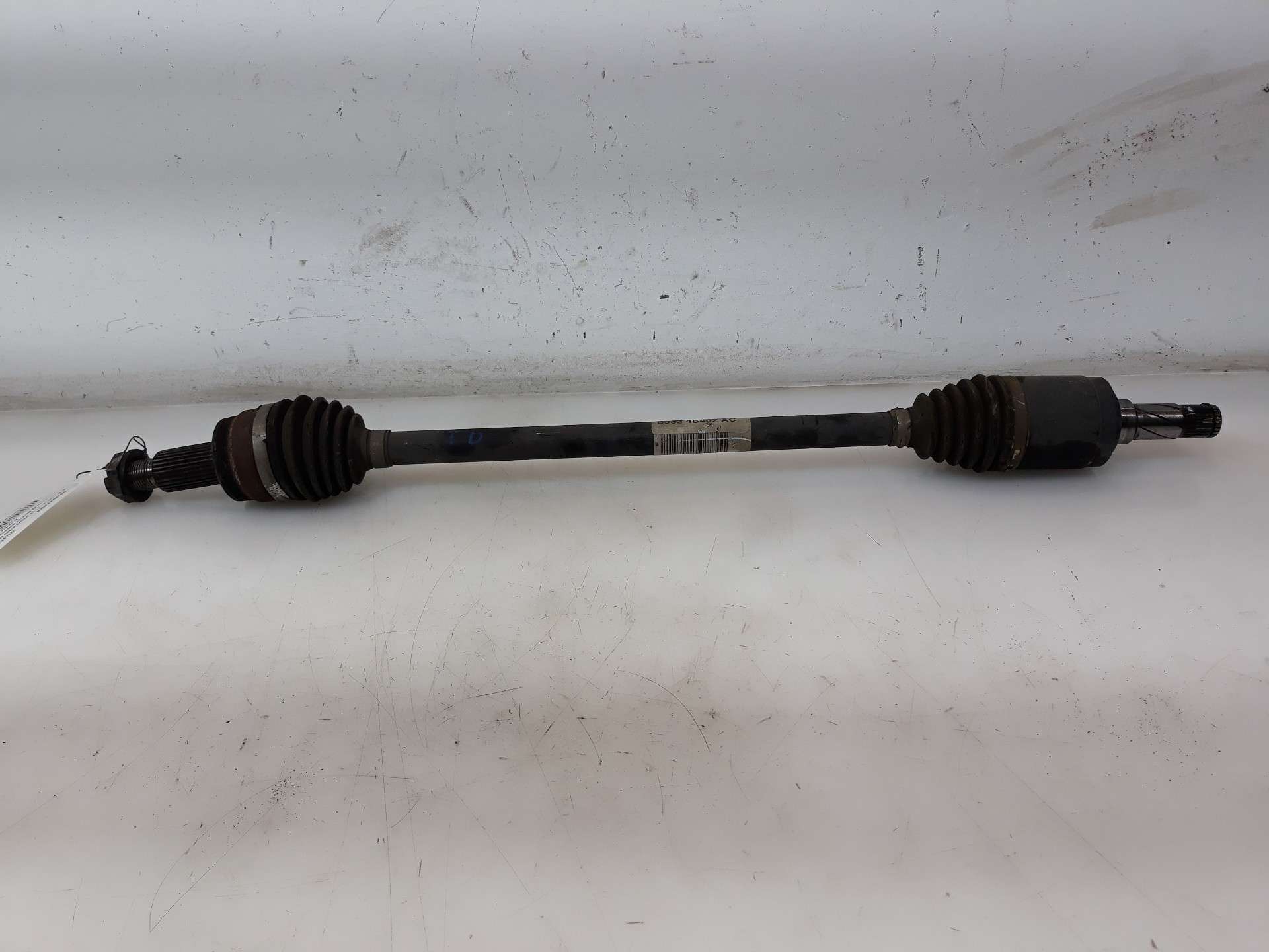 TRANSMISION TRASERA DERECHA LAND ROVER EVOQUE 2011-2018 (BJ324B402AC 1540480)