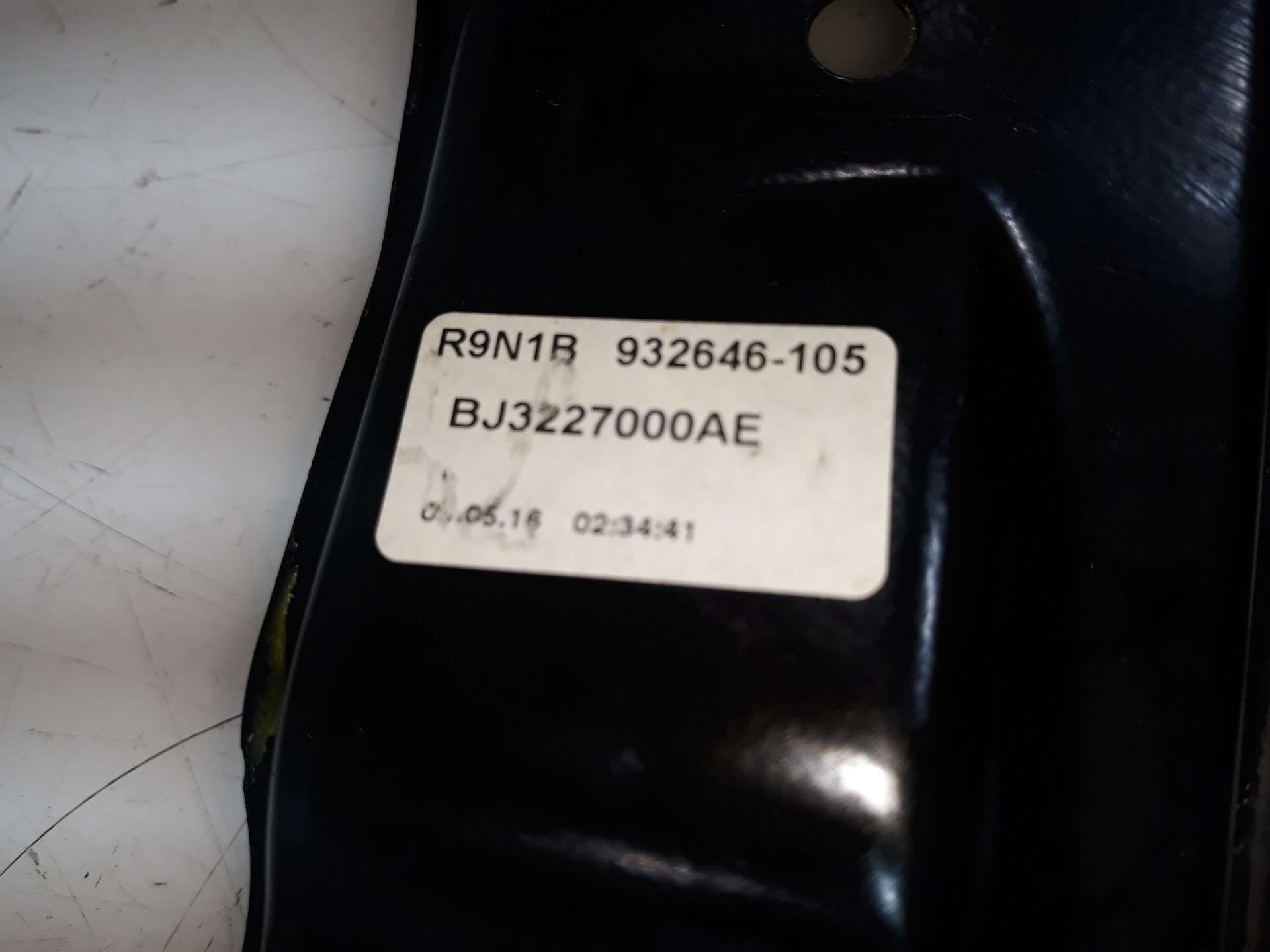 ELEVALUNAS TRASERO DERECHO LAND ROVER EVOQUE 2011-2018 (BJ3227000AE 1540488)