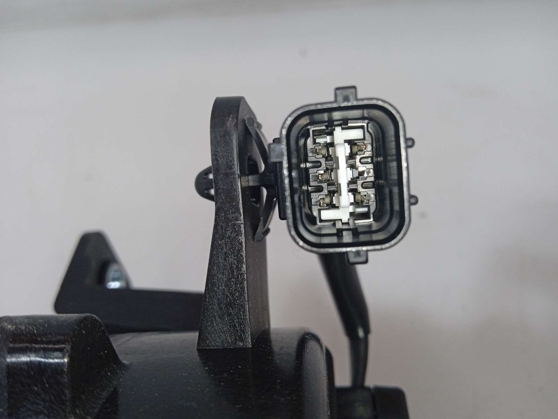 VENTILADOR DE BATERIA KIA NIRO 2016- (37580BY000 1647341)