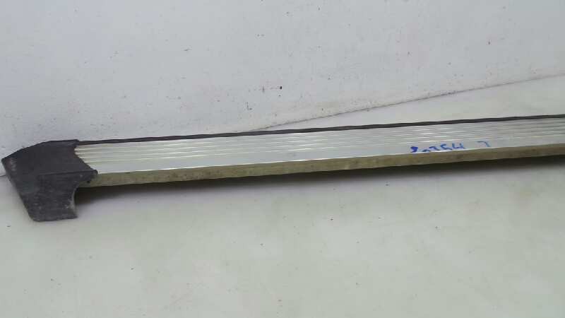 FALDON LATERAL NISSAN PATROL GR (Y61) 1997-2016 (96111VB205 1253973)