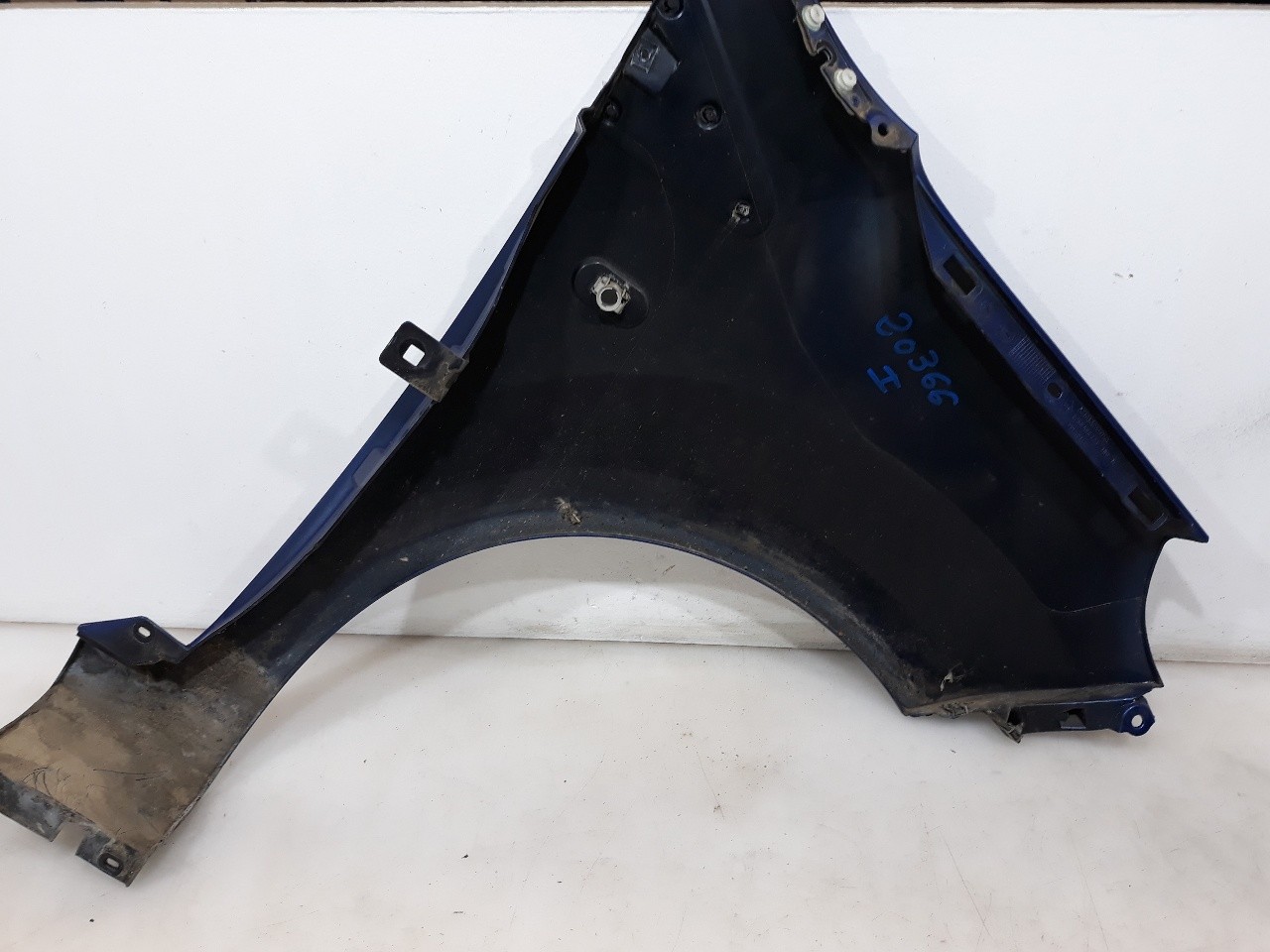 ALETA DELANTERA IZQUIERDA RENAULT TWINGO 2007-2016 (8200588323 1254993)