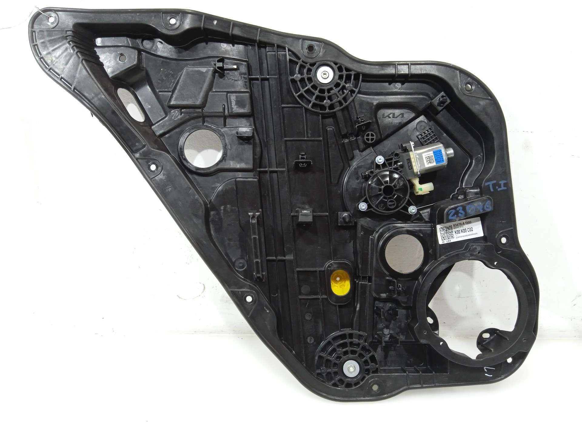 ELEVALUNAS TRASERO IZQUIERDO KIA NIRO 2016- (83471AT000 1647373)