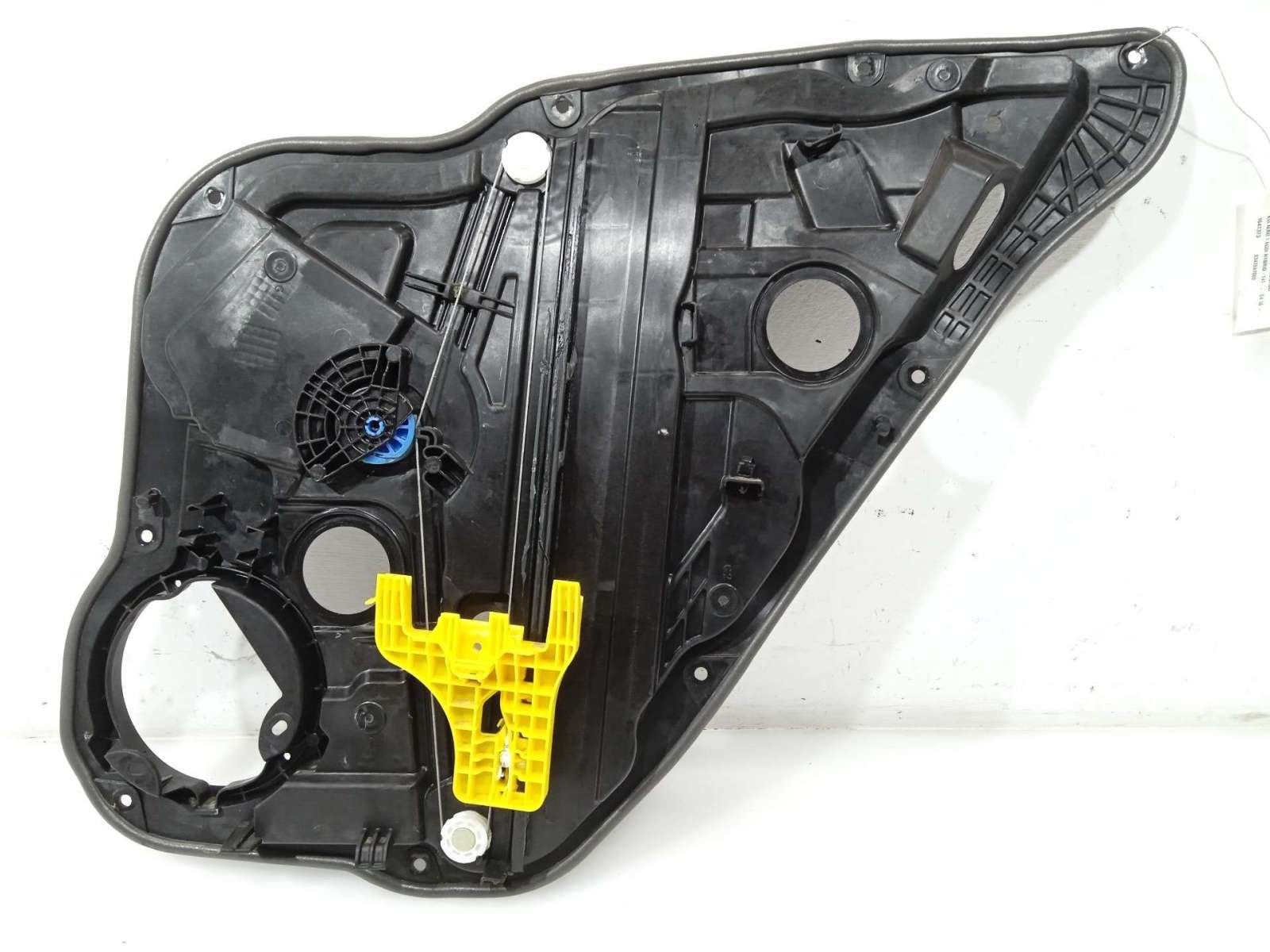 ELEVALUNAS TRASERO IZQUIERDO KIA NIRO 2016- (83471AT000 1647373)