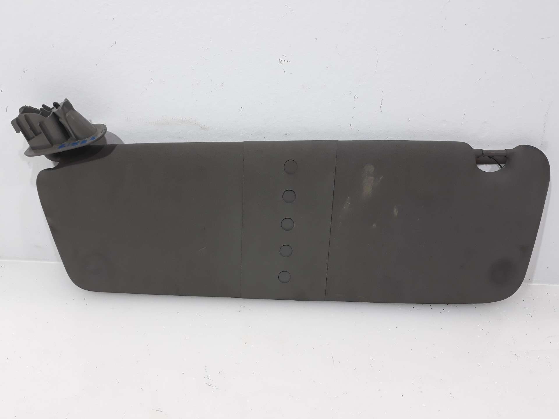 PARASOL IZQUIERDO RENAULT MASTER KASTEN 2010- (964010087R 1493033)