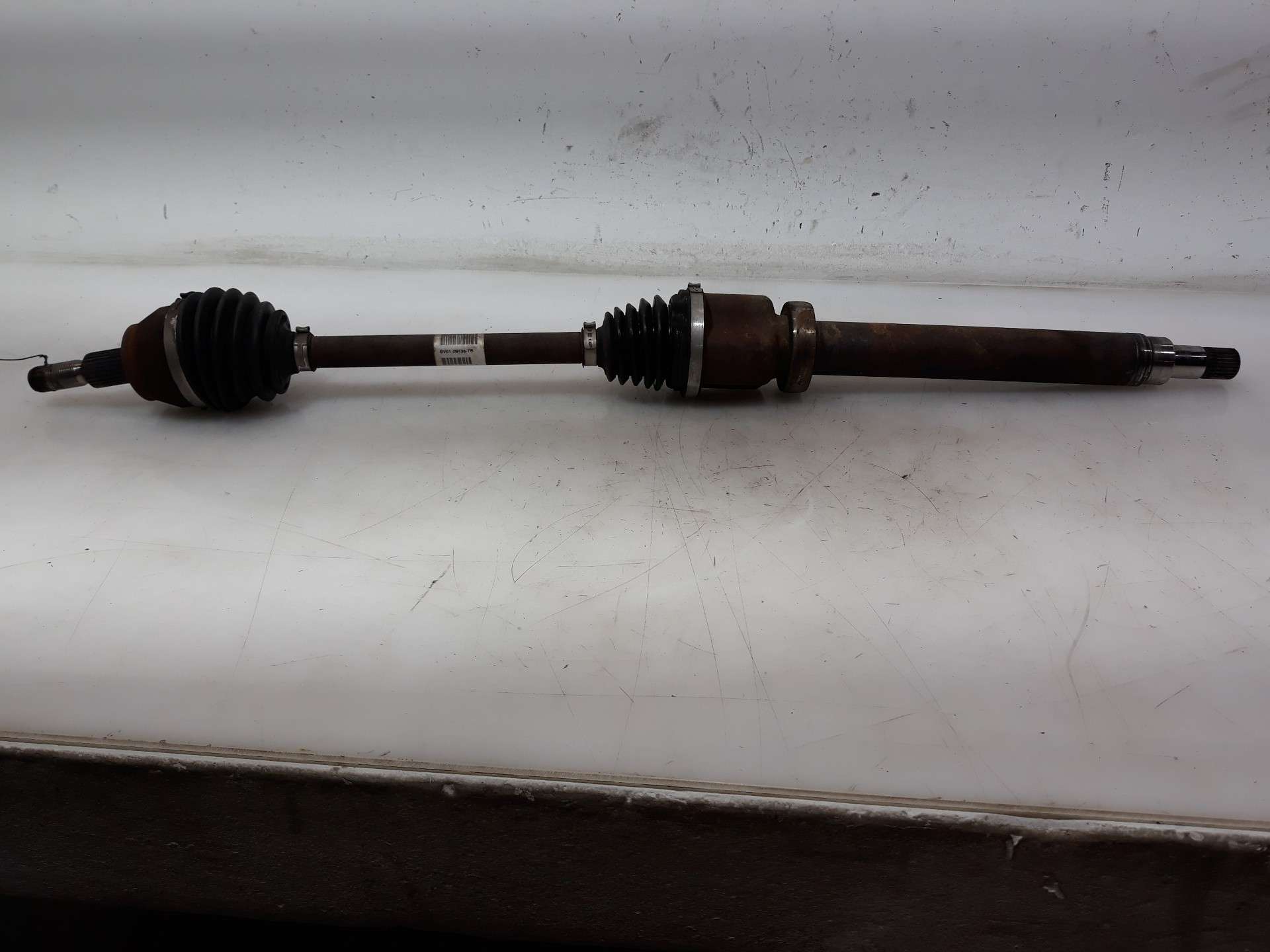 TRANSMISION DELANTERA DERECHA FORD FOCUS LIM. 2014-2018 (BV613B436TB 1542096)