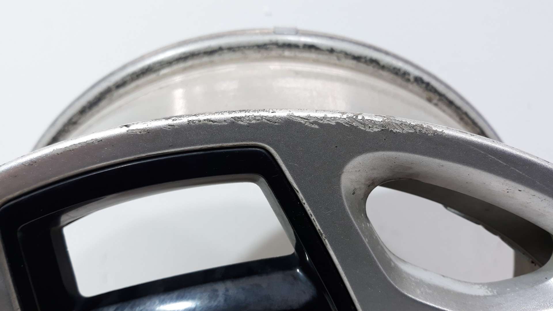 LLANTA OPEL AMPERA 2011-2015 (22902666 1603145)