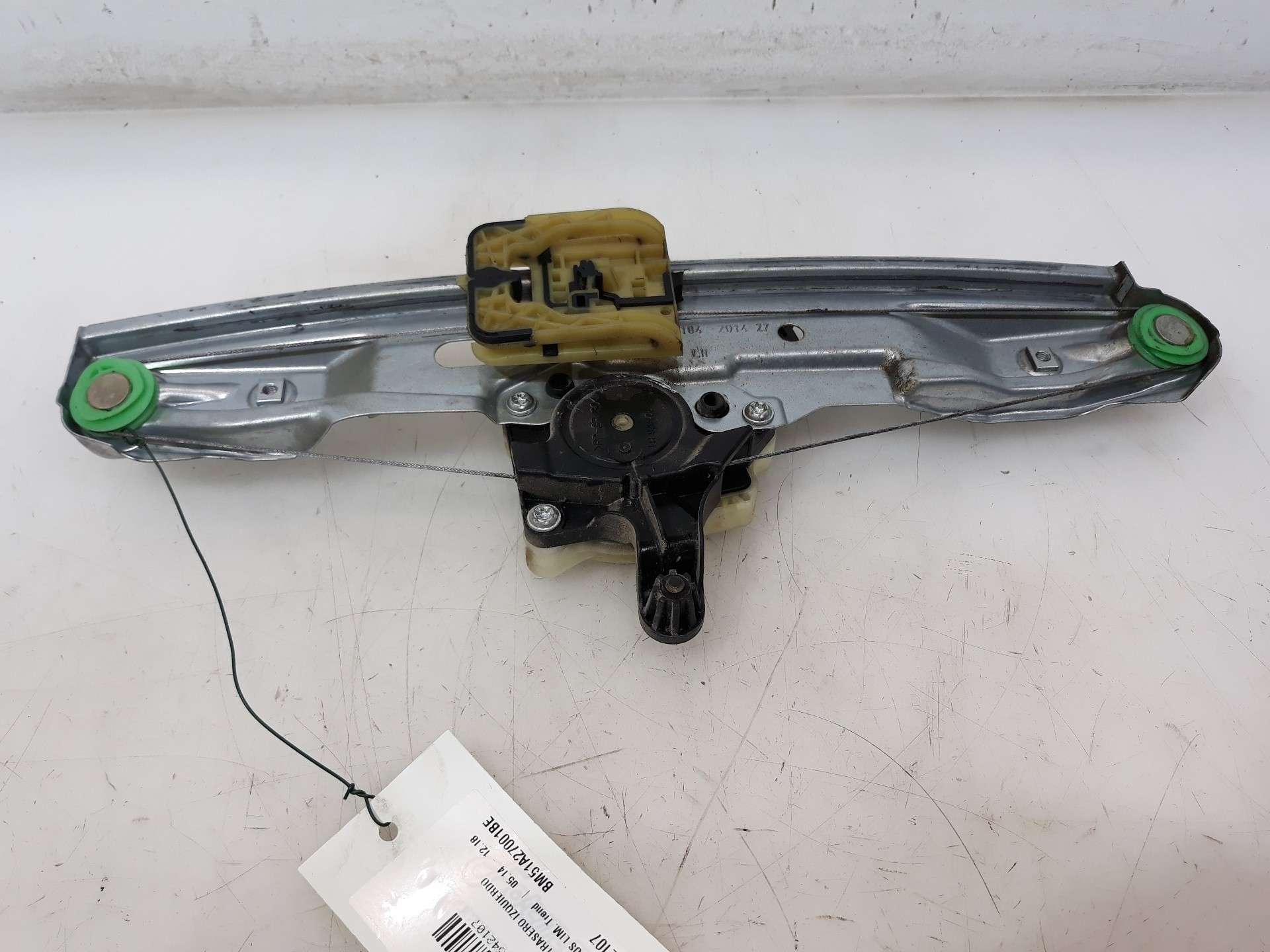 ELEVALUNAS TRASERO IZQUIERDO FORD FOCUS LIM. 2014-2018 (BM51A27001BE 1542107)