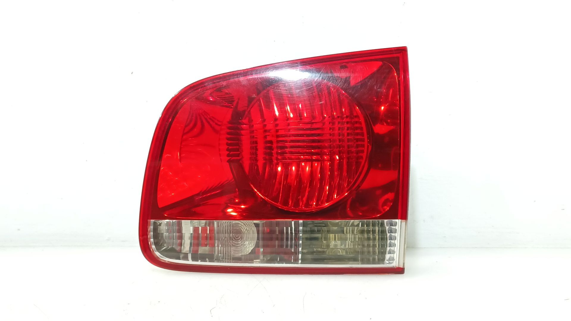 PILOTO TRASERO DERECHO INTERIOR 7L6945094H 7L6945094H 