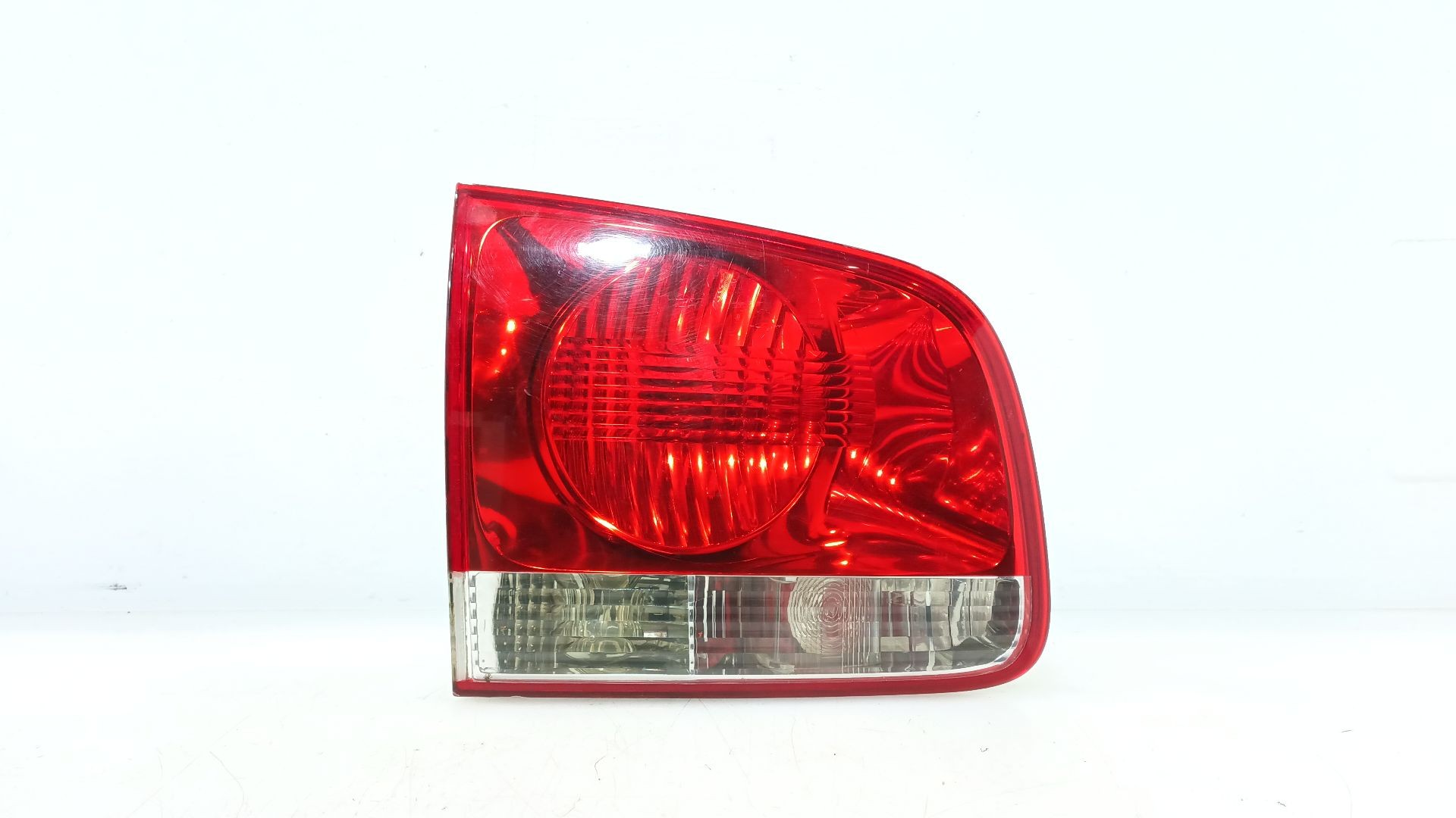 PILOTO TRASERO IZQUIERDO INTERIOR 7L6945093H 7L6945093H 