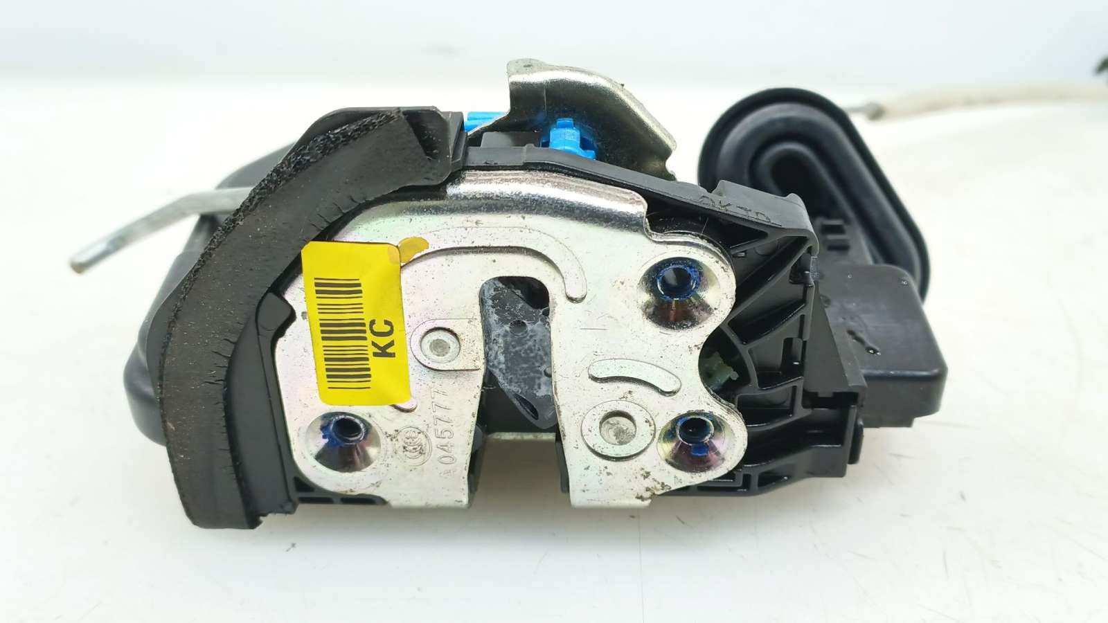 CERRADURA PUERTA TRASERA DERECHA 81420D4020 81420D4020 