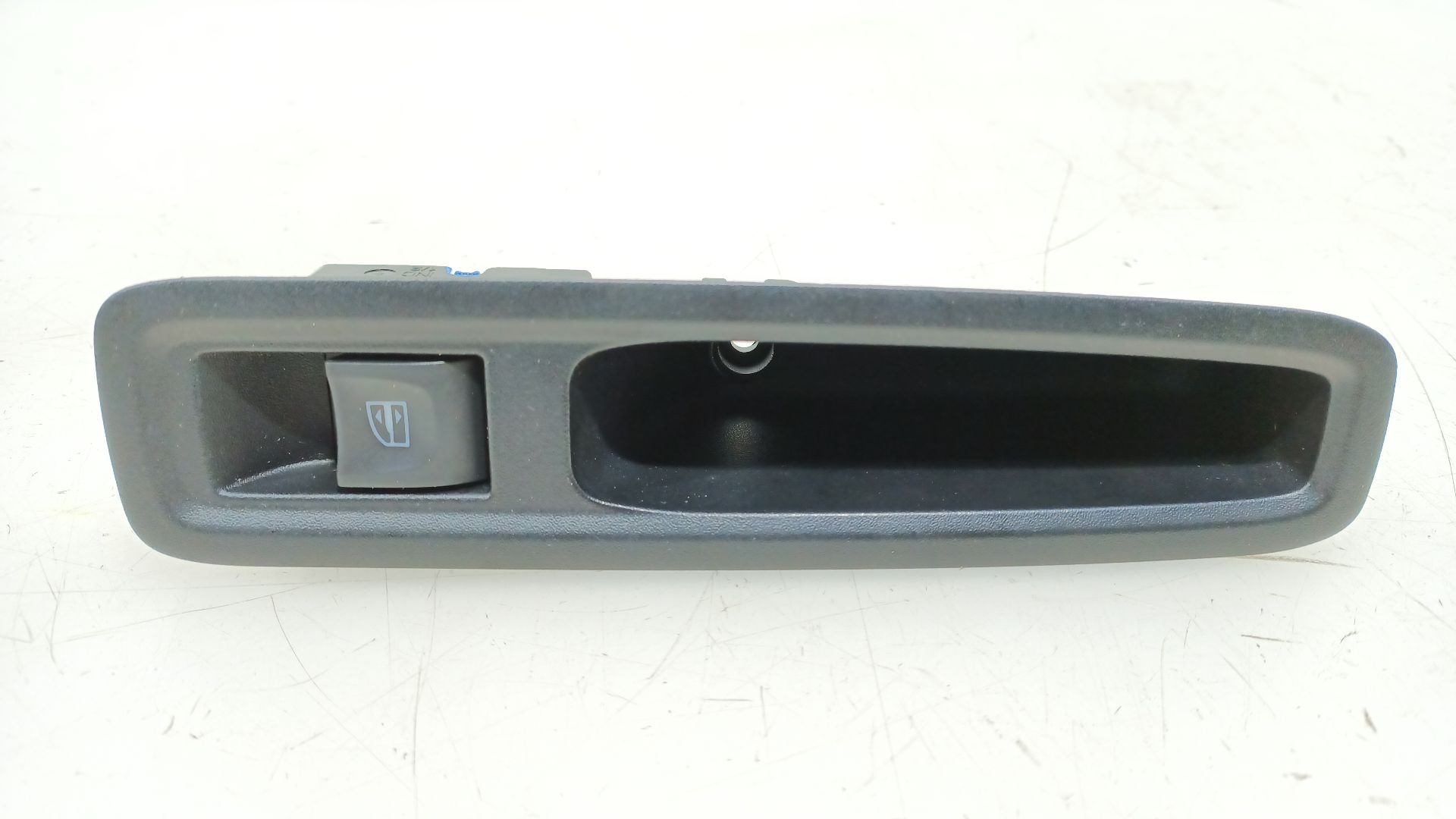 MANDO ELEVALUNAS TRASERO DERECHO 254118439R 254118439R 