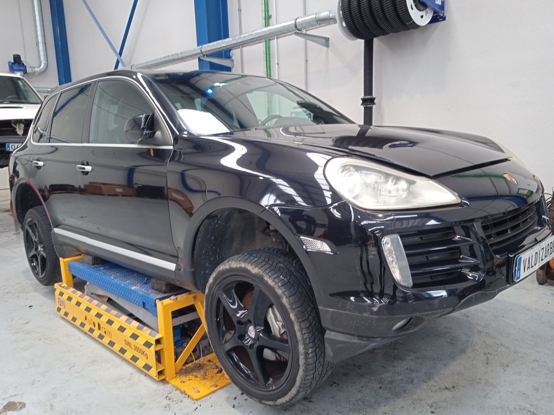PORSCHE CAYENNE (9PA) 2002-2010