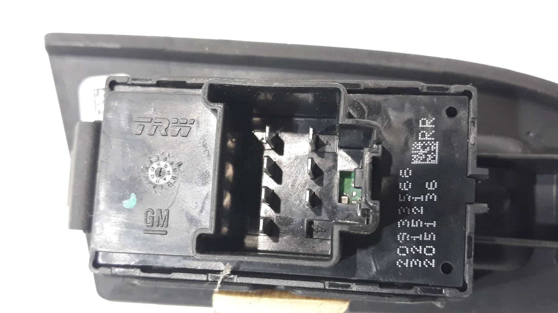 MANDO ELEVALUNAS TRASERO IZQUIERDO OPEL AMPERA 2011-2015 (20970300 1603154)