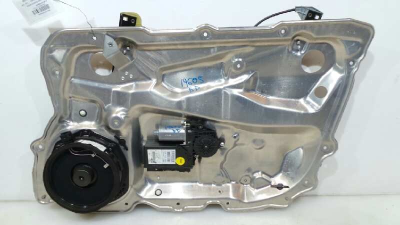 ELEVALUNAS DELANTERO DERECHO AUDI A8 (4E2) 2002-2010 (4E0837850 1118262)