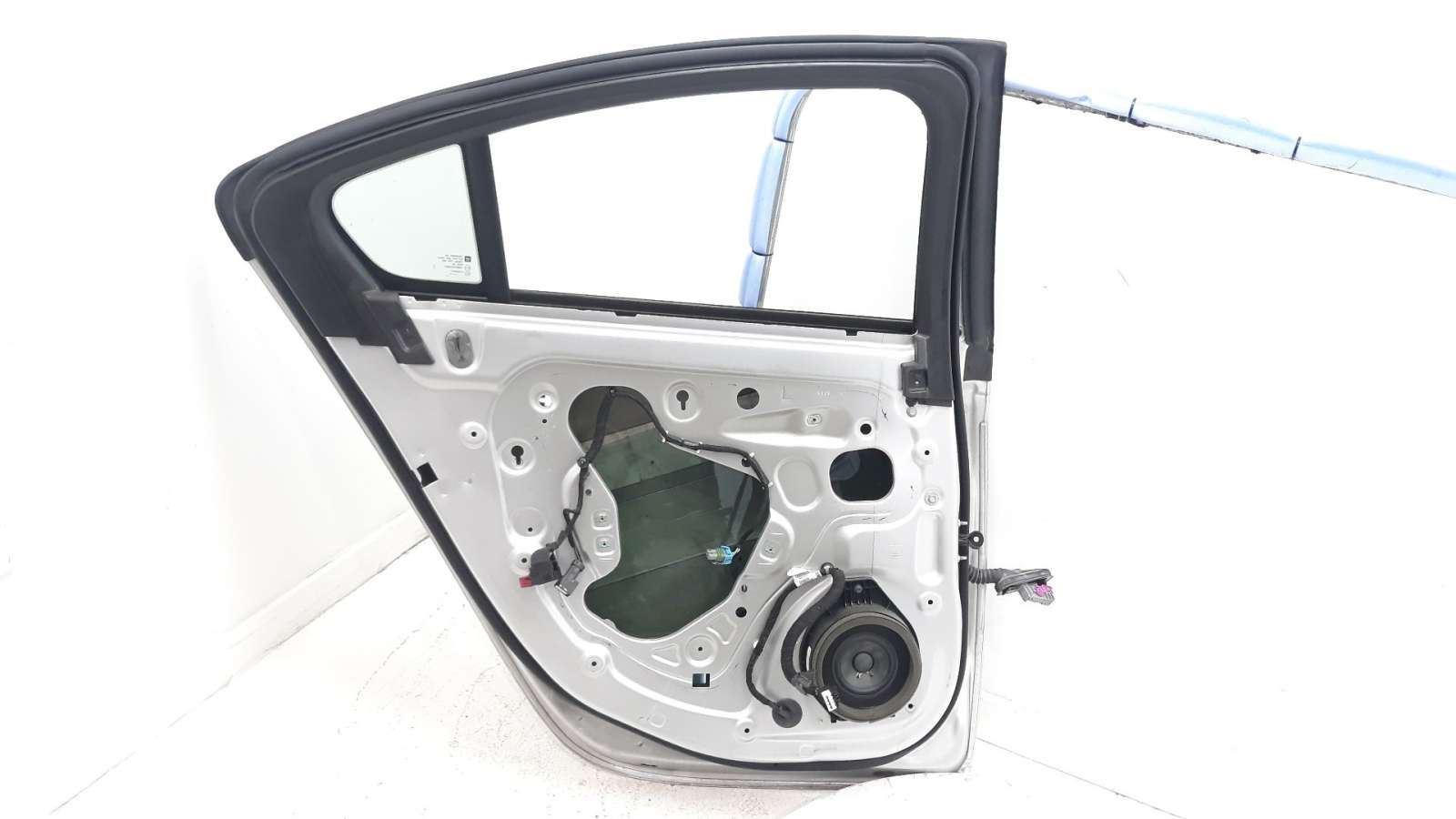 PUERTA TRASERA IZQUIERDA OPEL AMPERA 2011-2015 (22769183 1603198)
