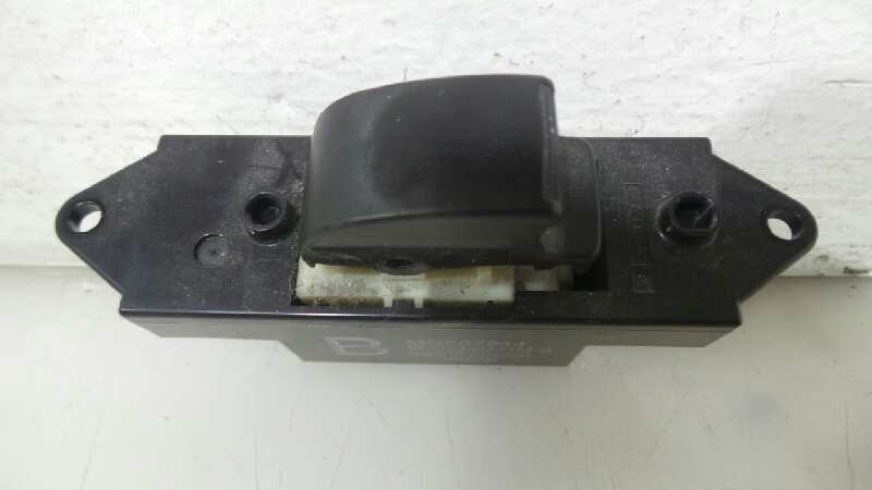 MANDO ELEVALUNAS DELANTERO DERECHO MITSUBISHI ASX (GA0W) 2010- (MR587944 1261229)