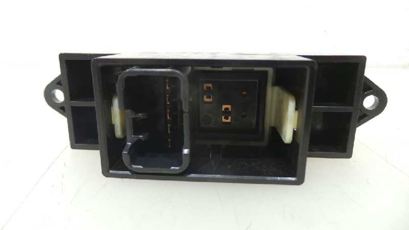 MANDO ELEVALUNAS TRASERO DERECHO MITSUBISHI ASX (GA0W) 2010- (MR587944 1261231)