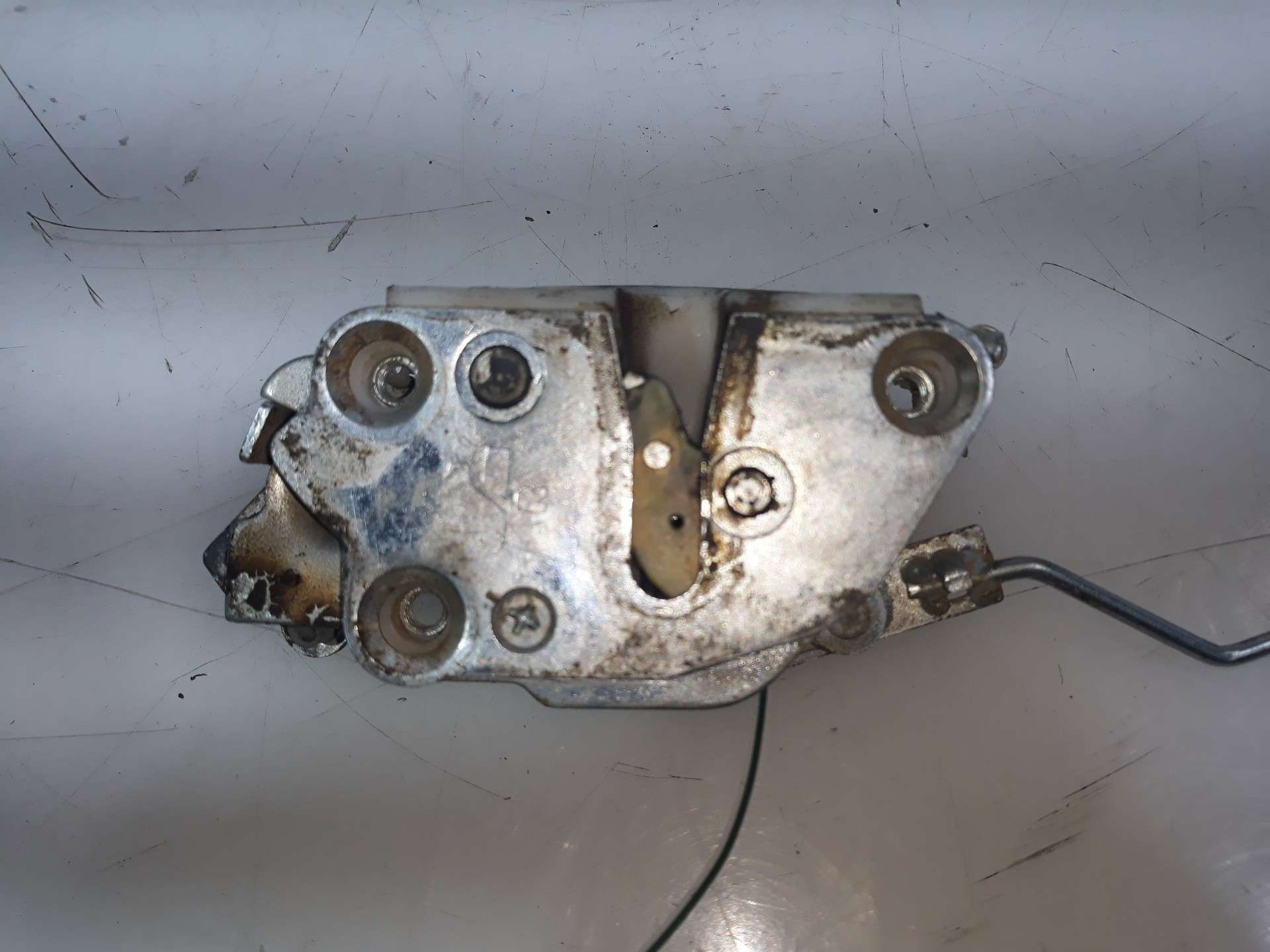 CERRADURA PUERTA DELANTERA DERECHA TATA XENON 4X4 2010- (1361065 1361065)