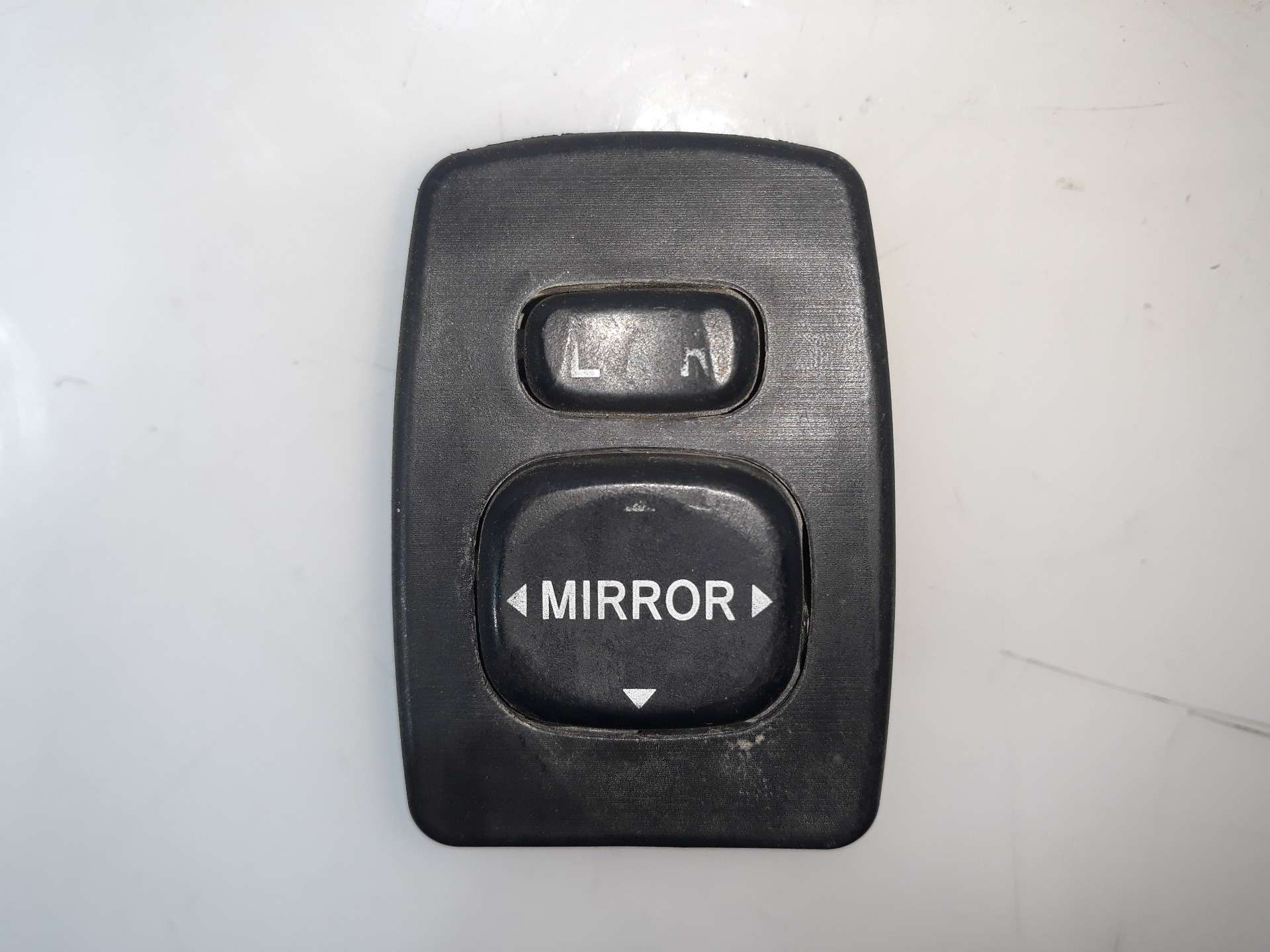 MANDO RETROVISOR TATA XENON 4X4 2010- (183574 1361086)