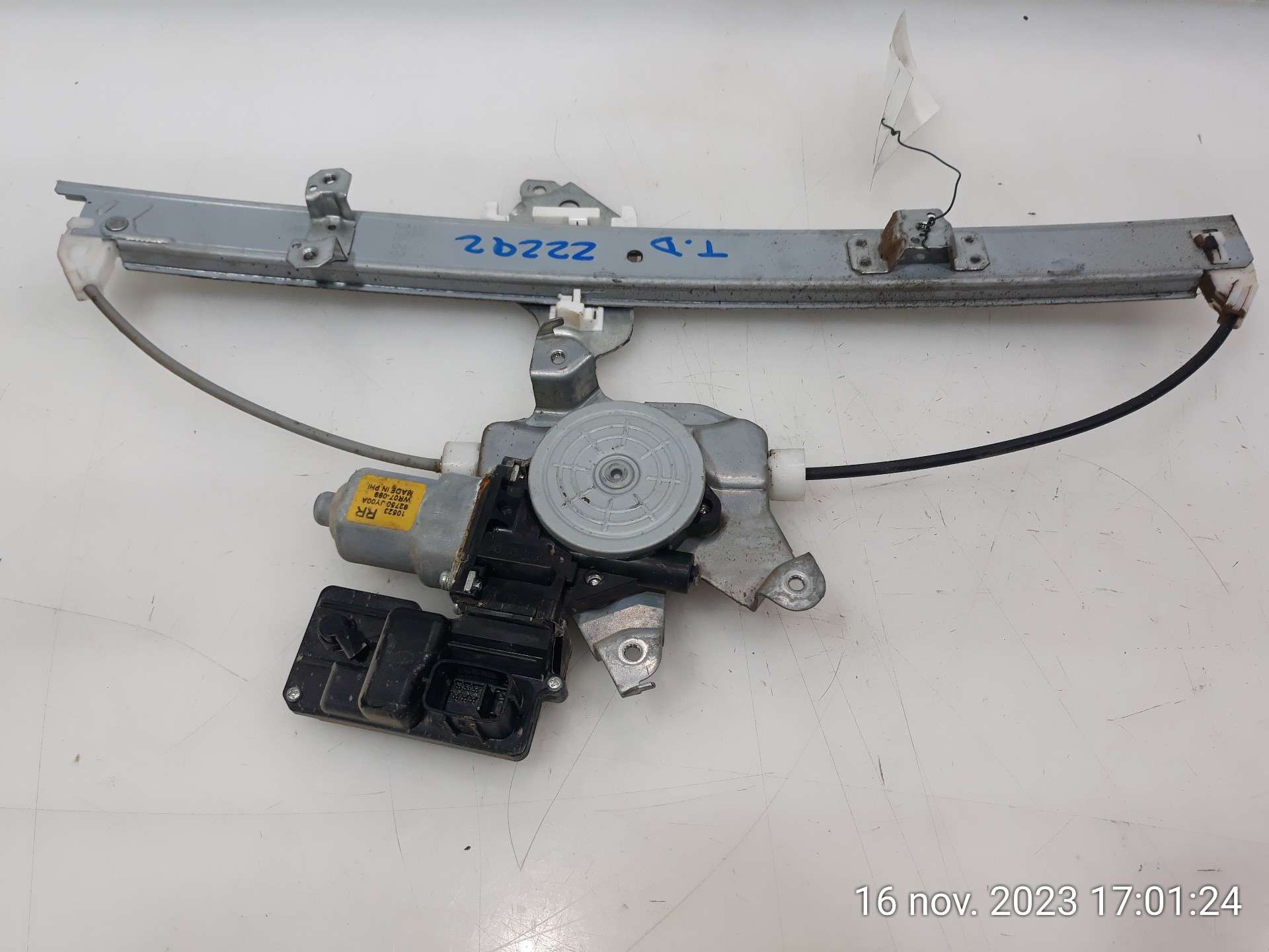 ELEVALUNAS TRASERO DERECHO RENAULT KOLEOS 2008-2015 (82750JY00A 1542746)