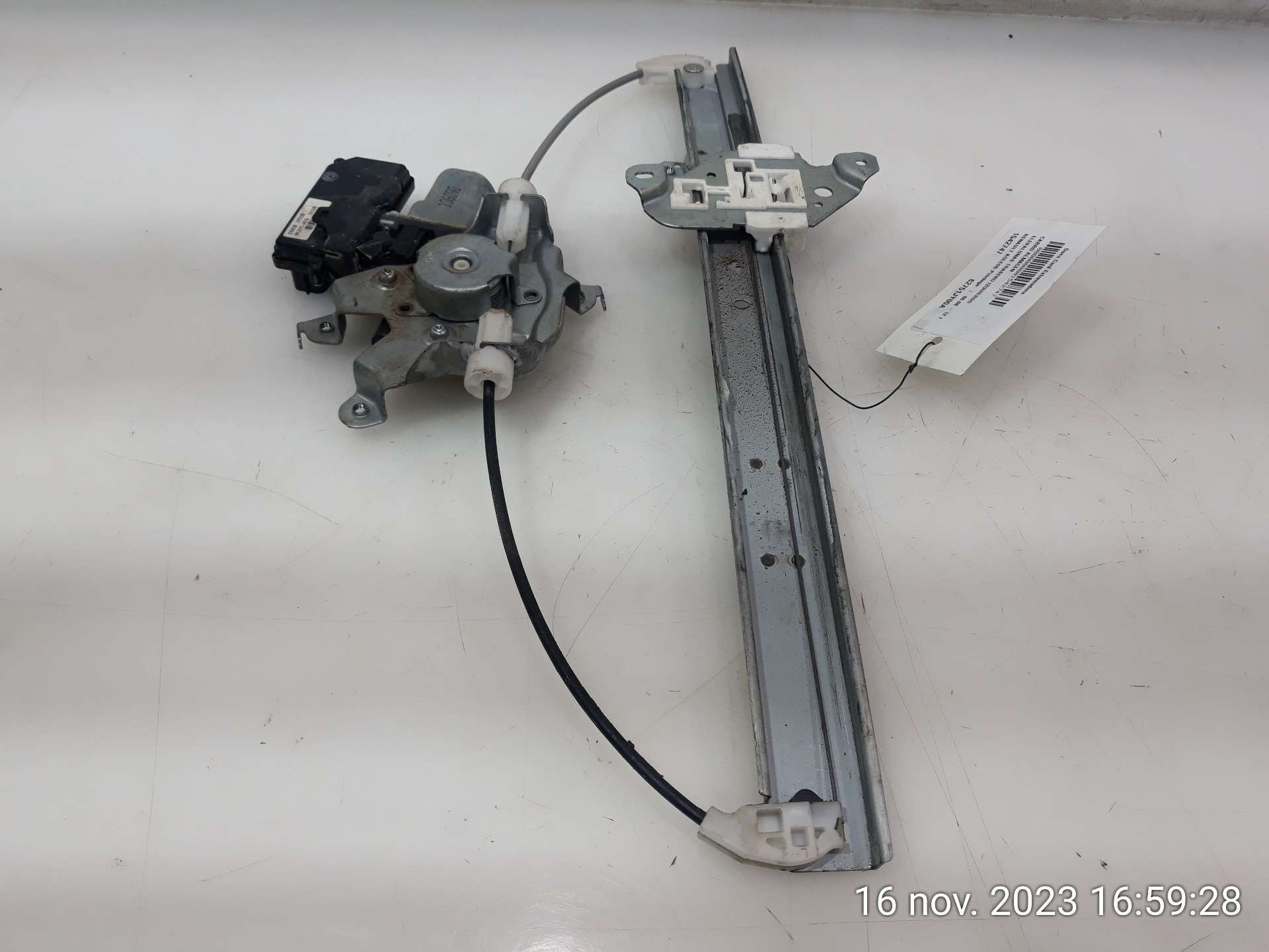 ELEVALUNAS TRASERO IZQUIERDO RENAULT KOLEOS 2008-2015 (82751JY00A 1542747)