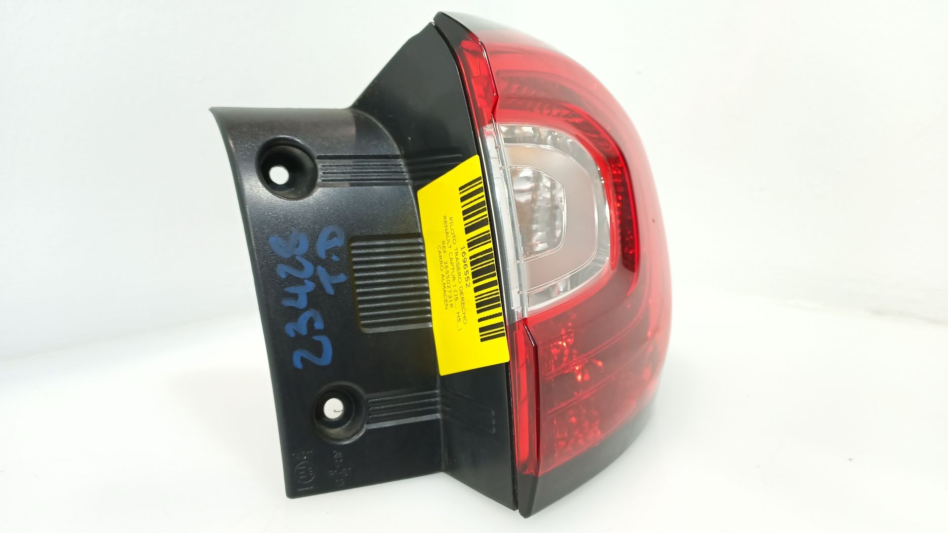 PILOTO TRASERO DERECHO RENAULT CAPTUR I (J5_, H5_) 2013- (265502731R 1696552)