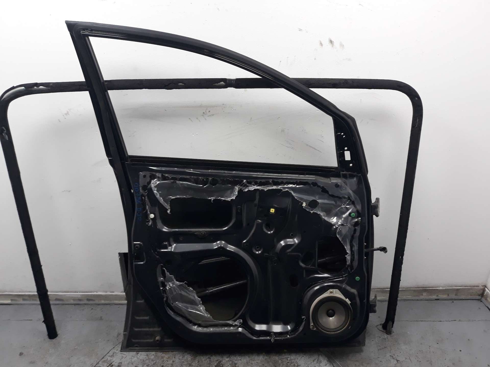 PUERTA DELANTERA IZQUIERDA SUBARU TRIBECA B9 2006-2011 (60009XA01A9P 1315593)