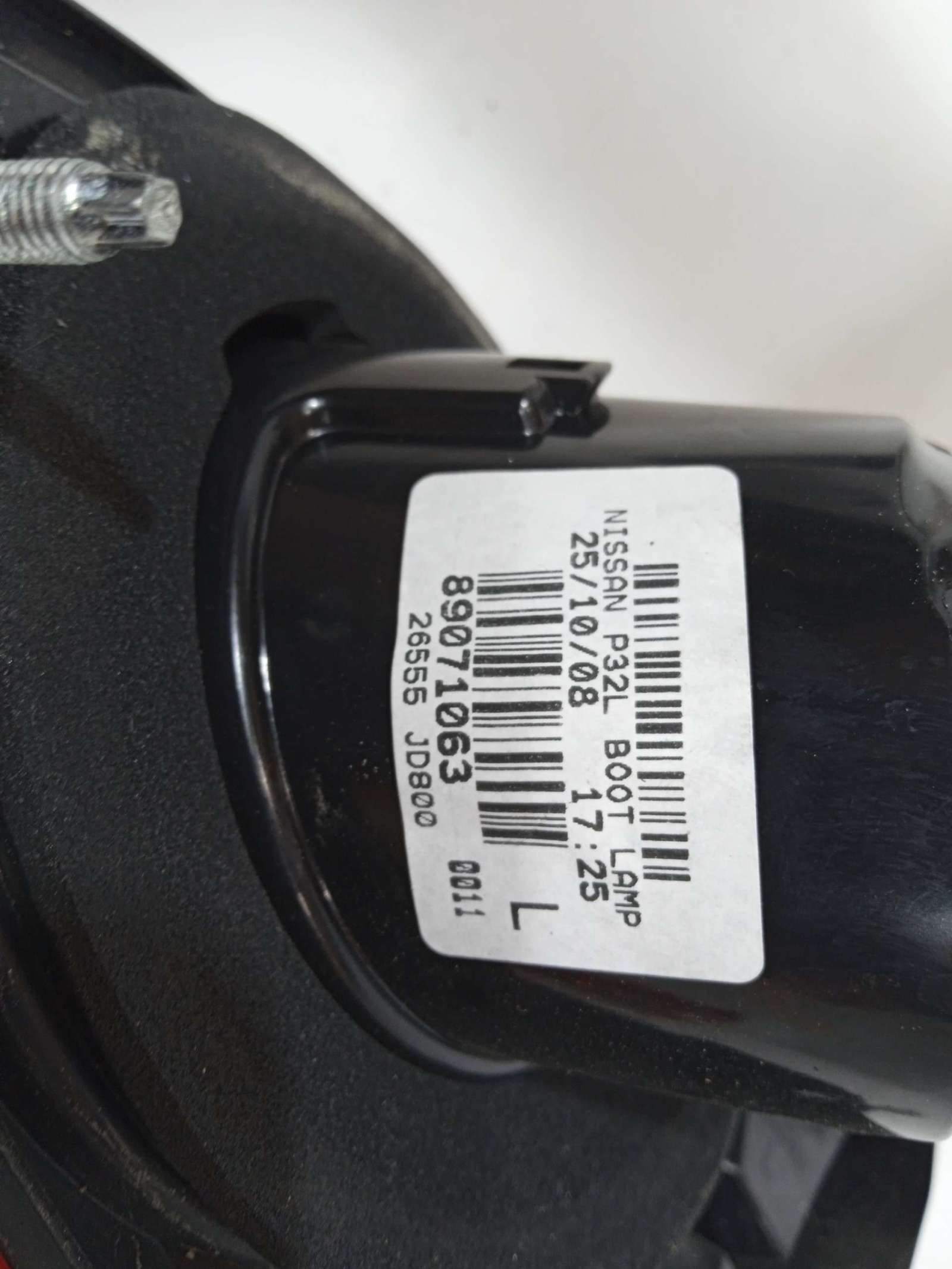 PILOTO TRASERO IZQUIERDO INTERIOR NISSAN QASHQAI (J10) 2007-2014 (26555JD800 1648673)