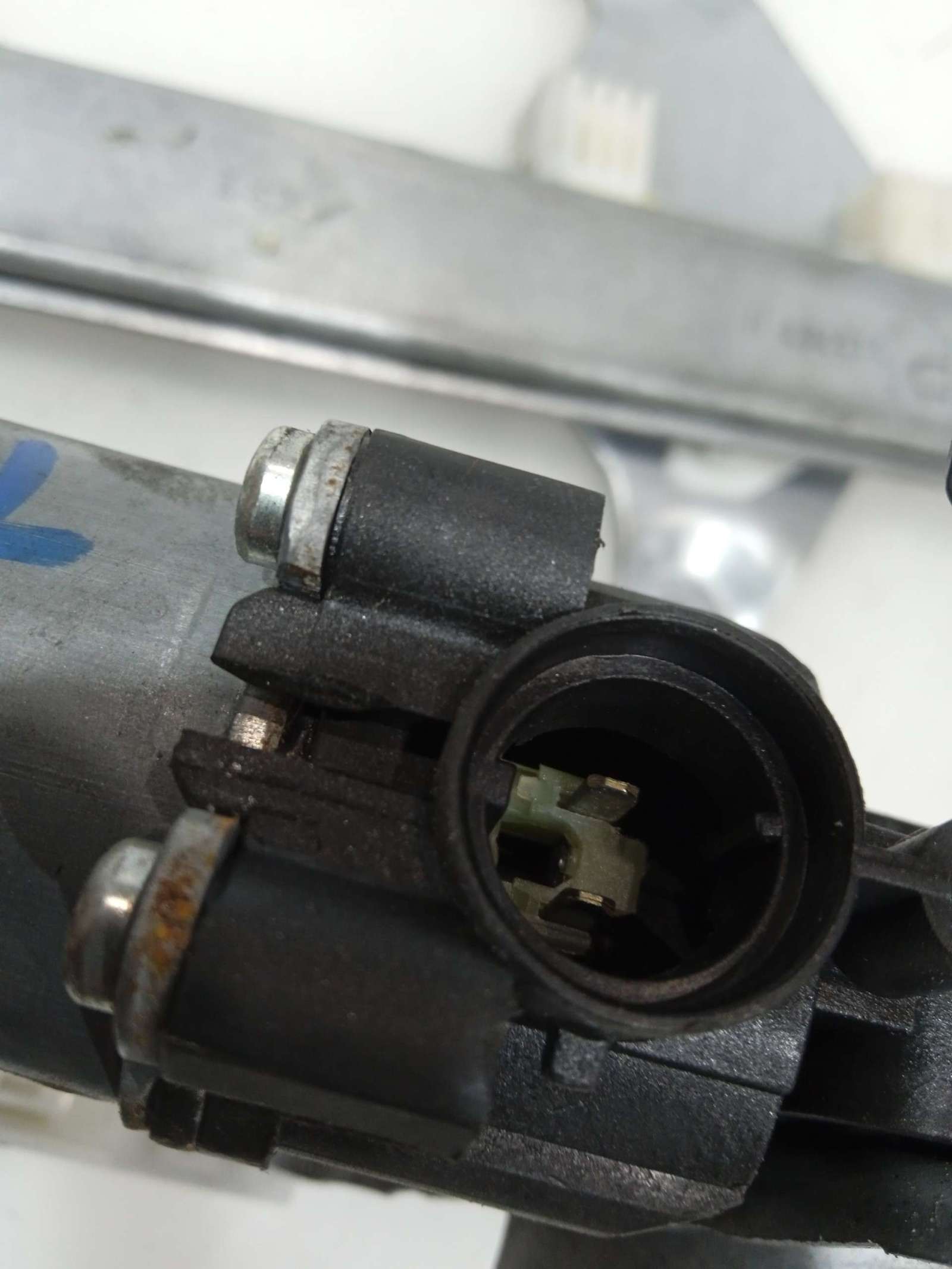 ELEVALUNAS TRASERO DERECHO NISSAN QASHQAI (J10) 2007-2014 (82700JD400 1648678)