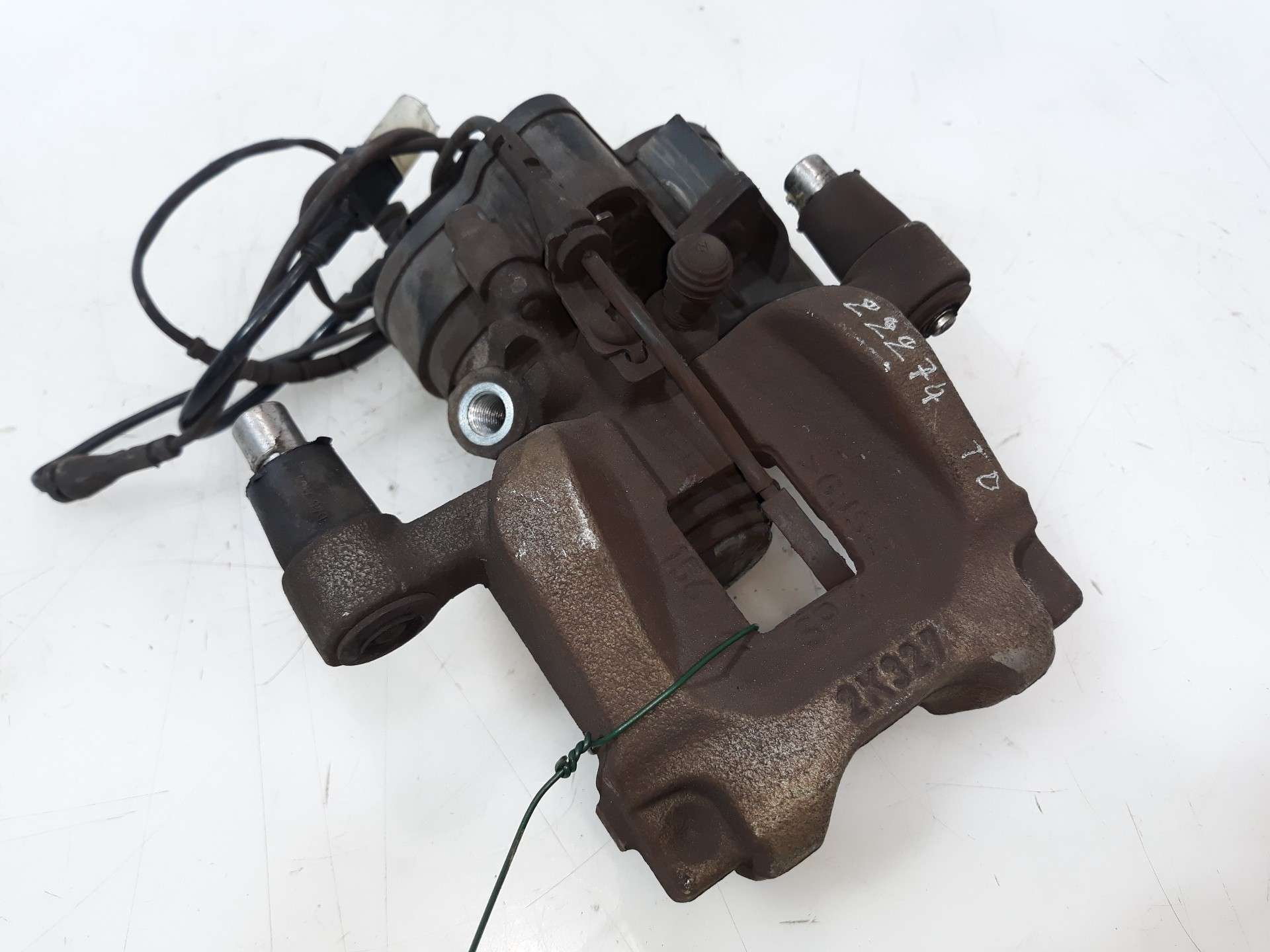 PINZA FRENO TRASERA DERECHA LAND ROVER EVOQUE 2011-2018 (GJ322K327BD 1543415)