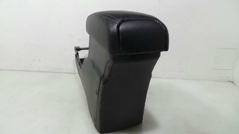 APOYABRAZOS CENTRAL MITSUBISHI ASX (GA0W) 2010- (8011A083 1267585)