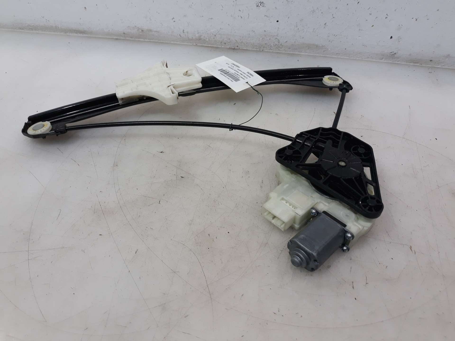 ELEVALUNAS TRASERO DERECHO SKODA FABIA 2014- (6V0839462 1496255)