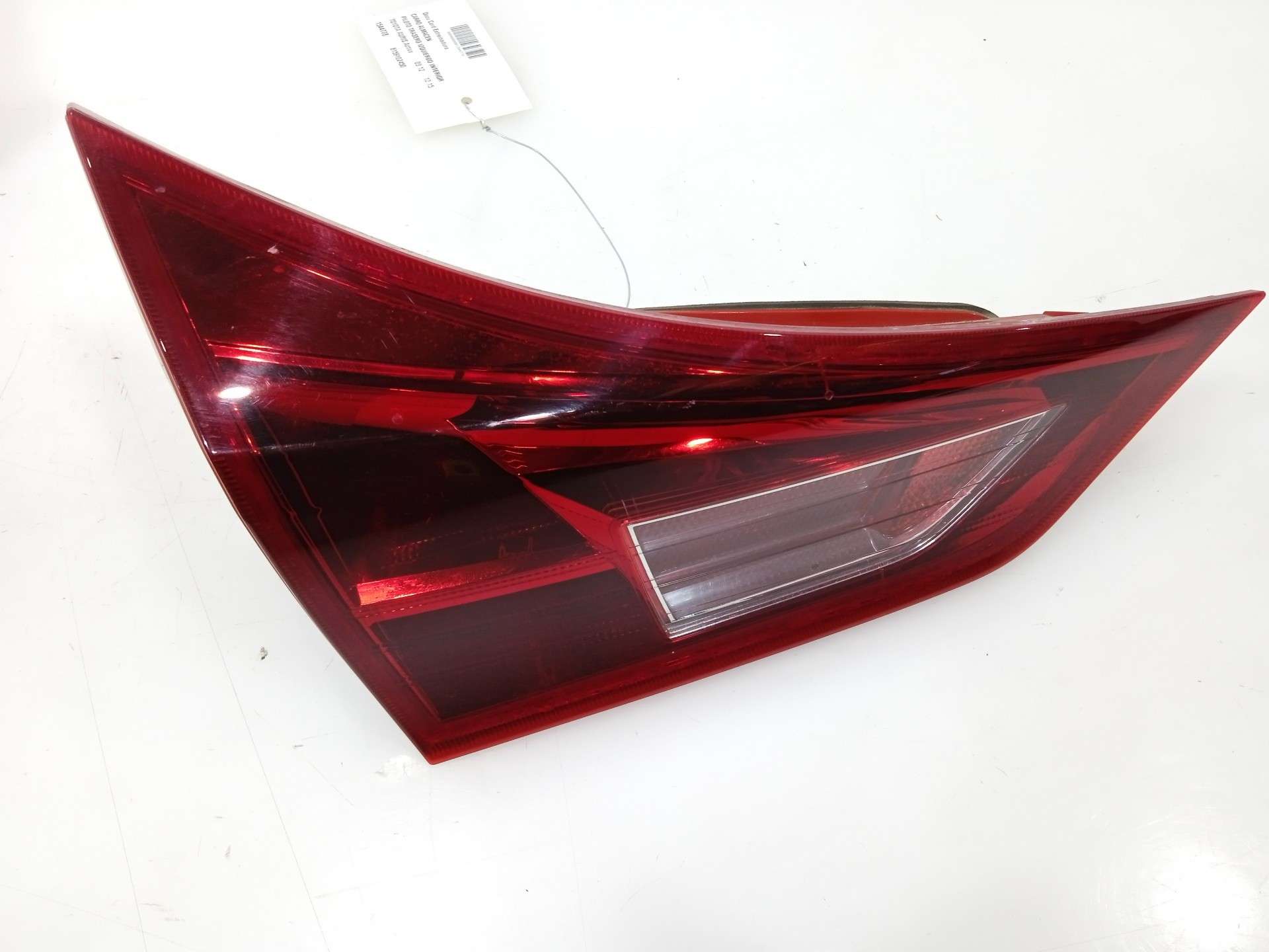 PILOTO TRASERO IZQUIERDO INTERIOR TOYOTA AURIS 2012-2019 (8159102450 1544778)