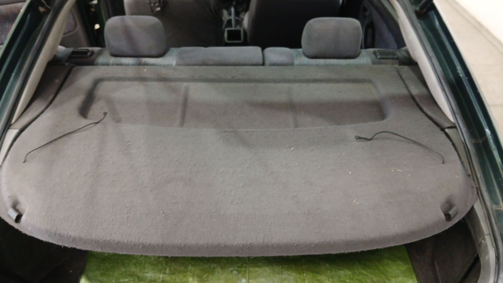 BANDEJA TRASERA NISSAN PRIMERA Hatchback (P11) 1996-2002 (799102F702 1780429)