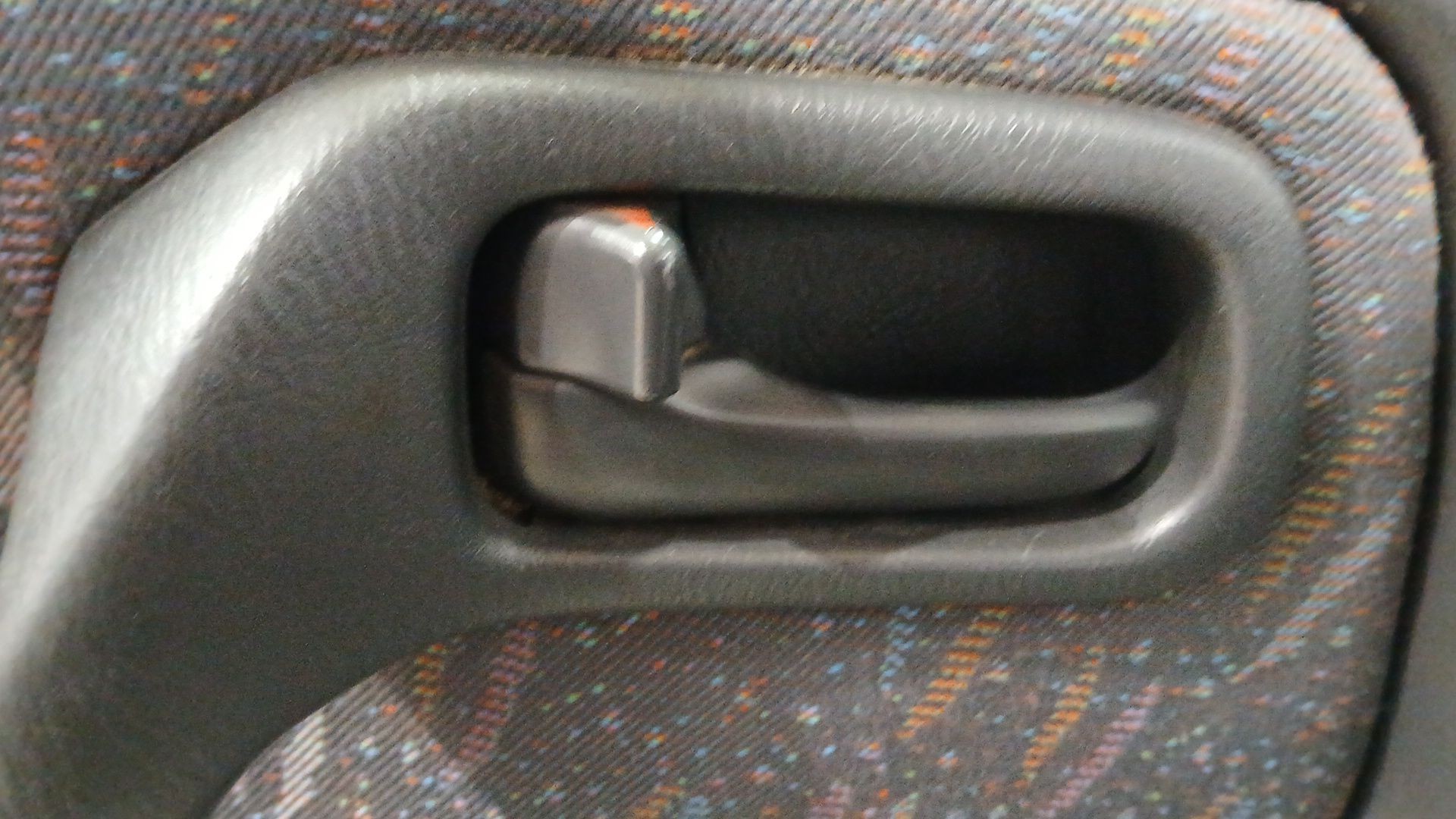 MANETA INTERIOR DELANTERA IZQUIERDA NISSAN PRIMERA Hatchback (P11) 1996-2002 (806712F002 1780492)