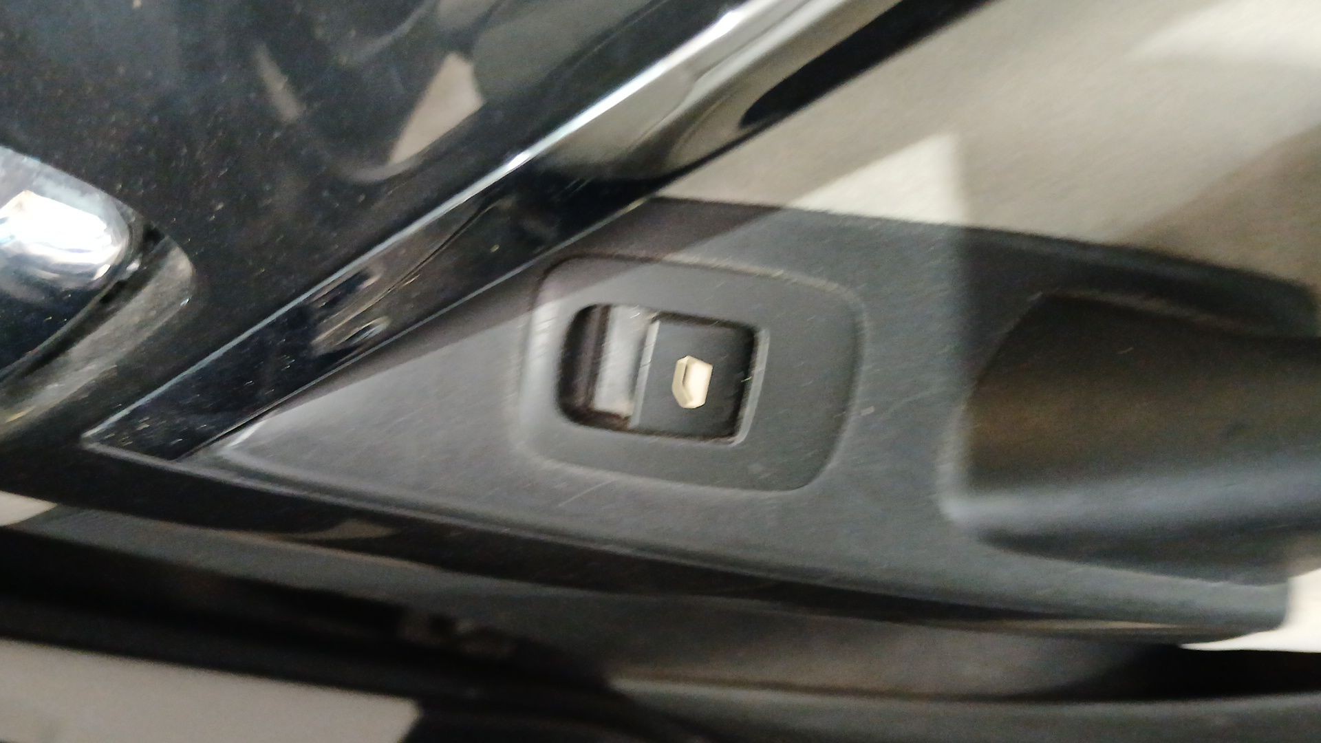 MANDO ELEVALUNAS TRASERO DERECHO CITROËN C4 GRAND PICASSO I (UA_) 2006-2013 (6554YJ 1780945)