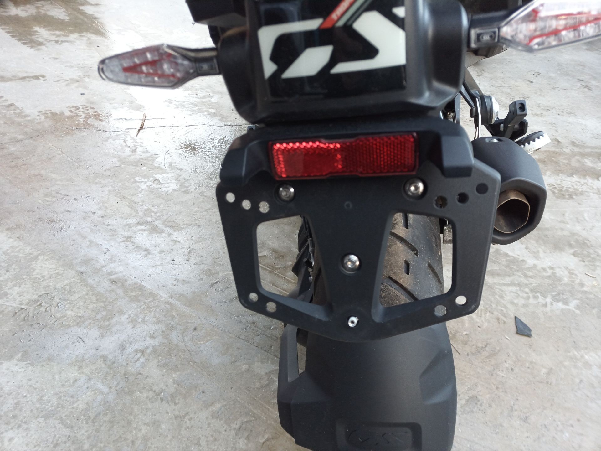 PILOTO MATRICULA BMW R 1300 GS - (63267105882 1518217)