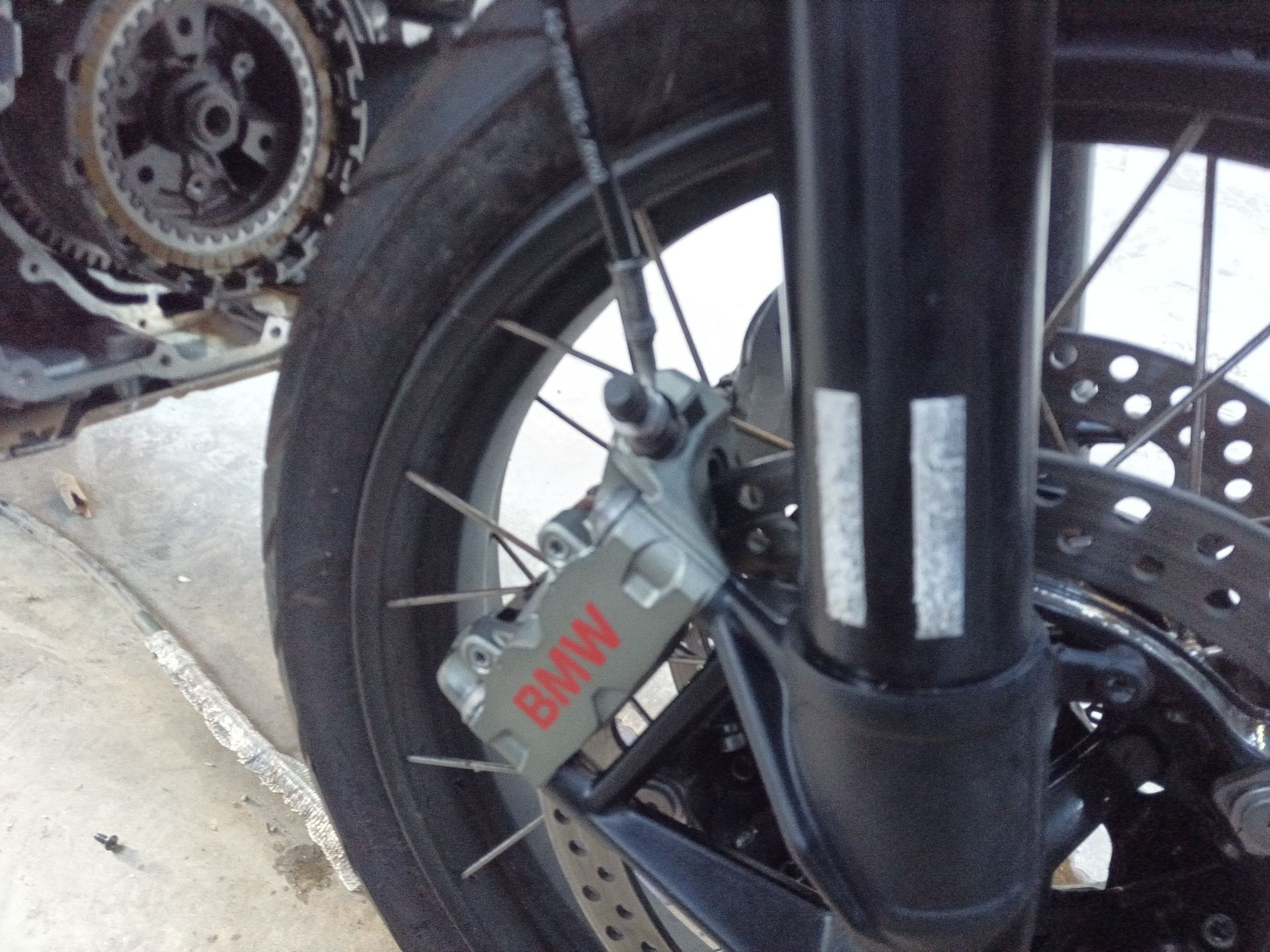 PINZA DE FRENO DELANTERA DERECHA BMW R 1300 GS - (34118856656 1518221)