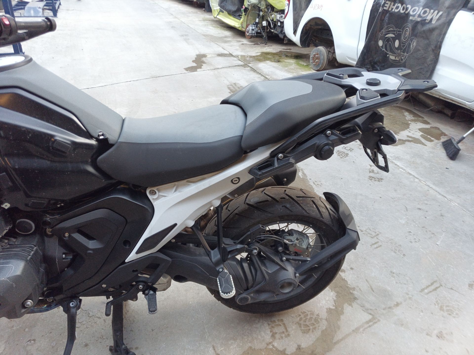 SUBCHASIS TRASERO BMW R 1300 GS - (46717107621 1518233)