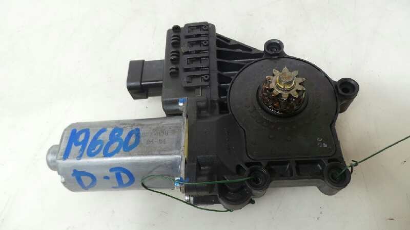 MOTOR ELEVALUNAS DELANTERO DERECHO OPEL ASTRA H BERLINA 2004-2007 (994887100 1130752)