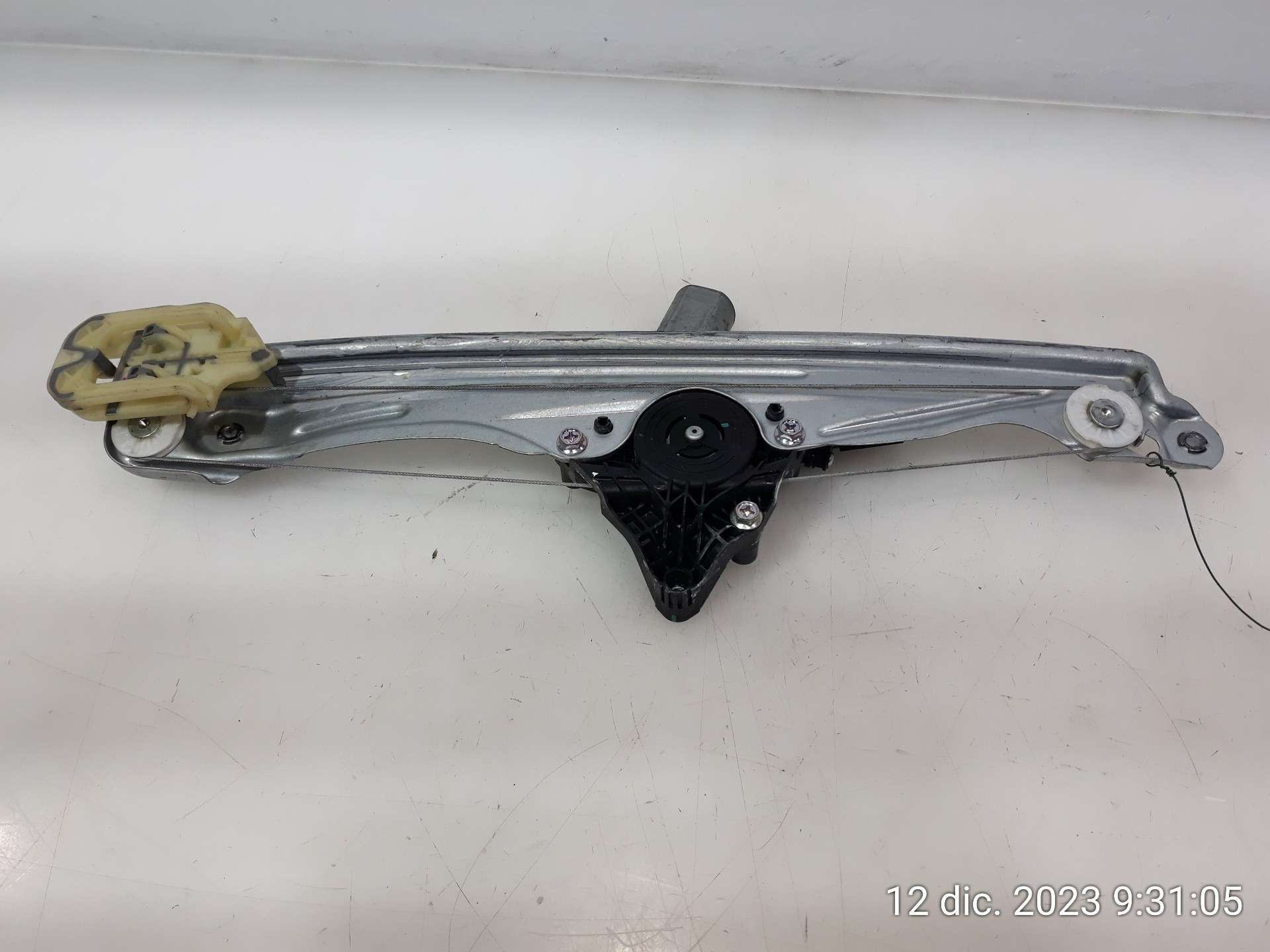 ELEVALUNAS TRASERO IZQUIERDO OPEL INSIGNIA GRAND SPORT 2017- (39138555 1497958)