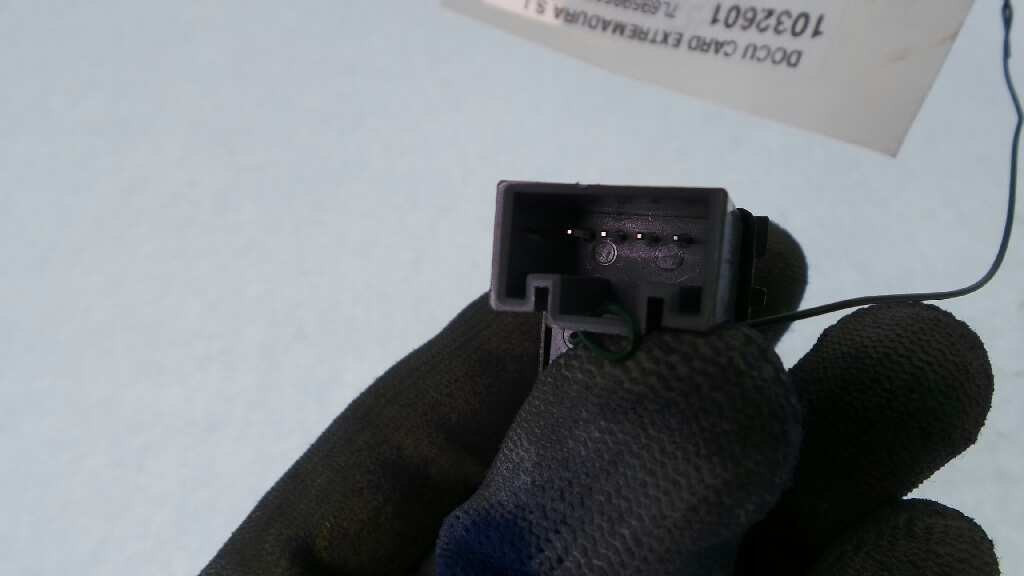 MANDO ELEVALUNAS TRASERO IZQUIERDO VOLKSWAGEN PASSAT VARIANT (365) 2010-2014 (7L6959855B 1032601)