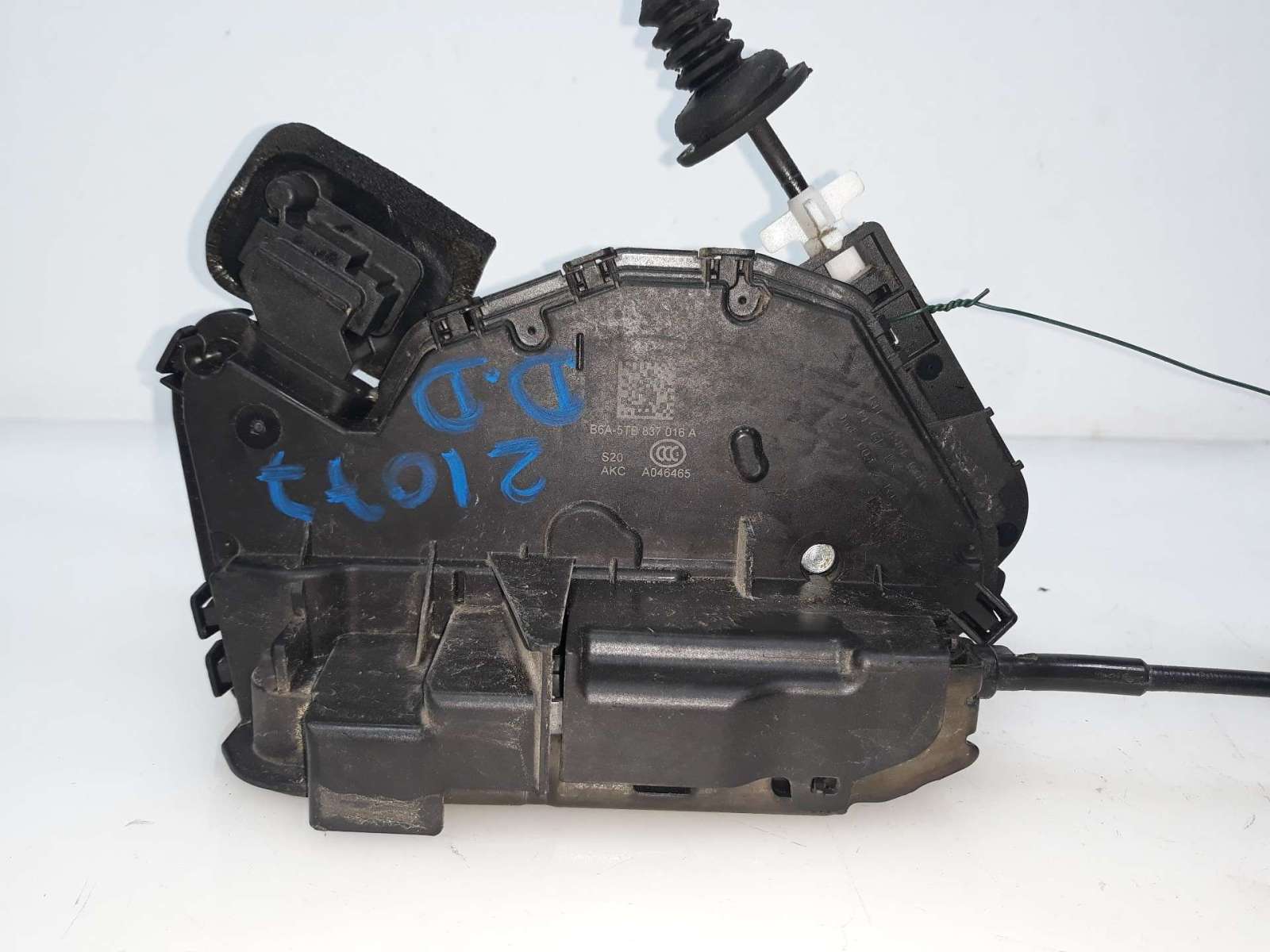 CERRADURA PUERTA DELANTERA DERECHA SKODA FABIA 2014- (5TB837016A 1368323)