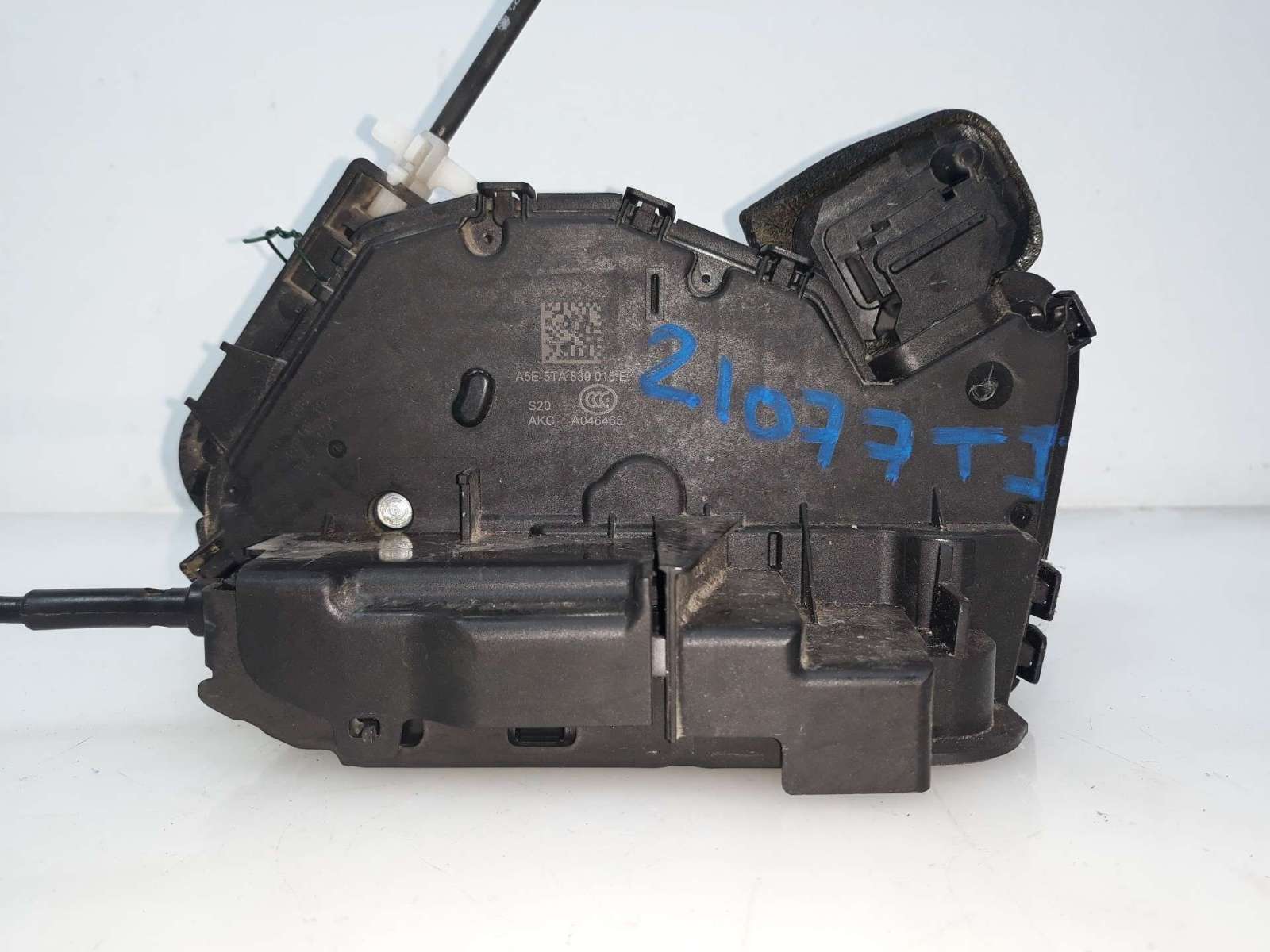 CERRADURA PUERTA TRASERA IZQUIERDA SKODA FABIA 2014- (5TA839015E 1368326)